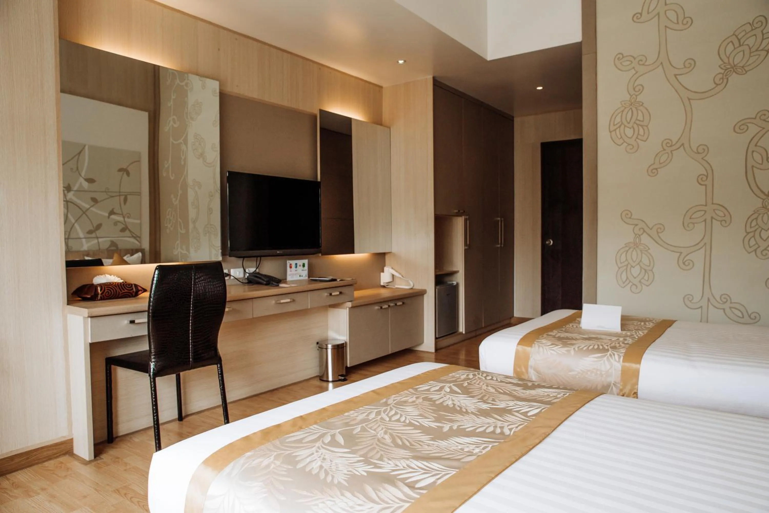 Bedroom, Bed in Dhevan Dara Beach Villa Kuiburi