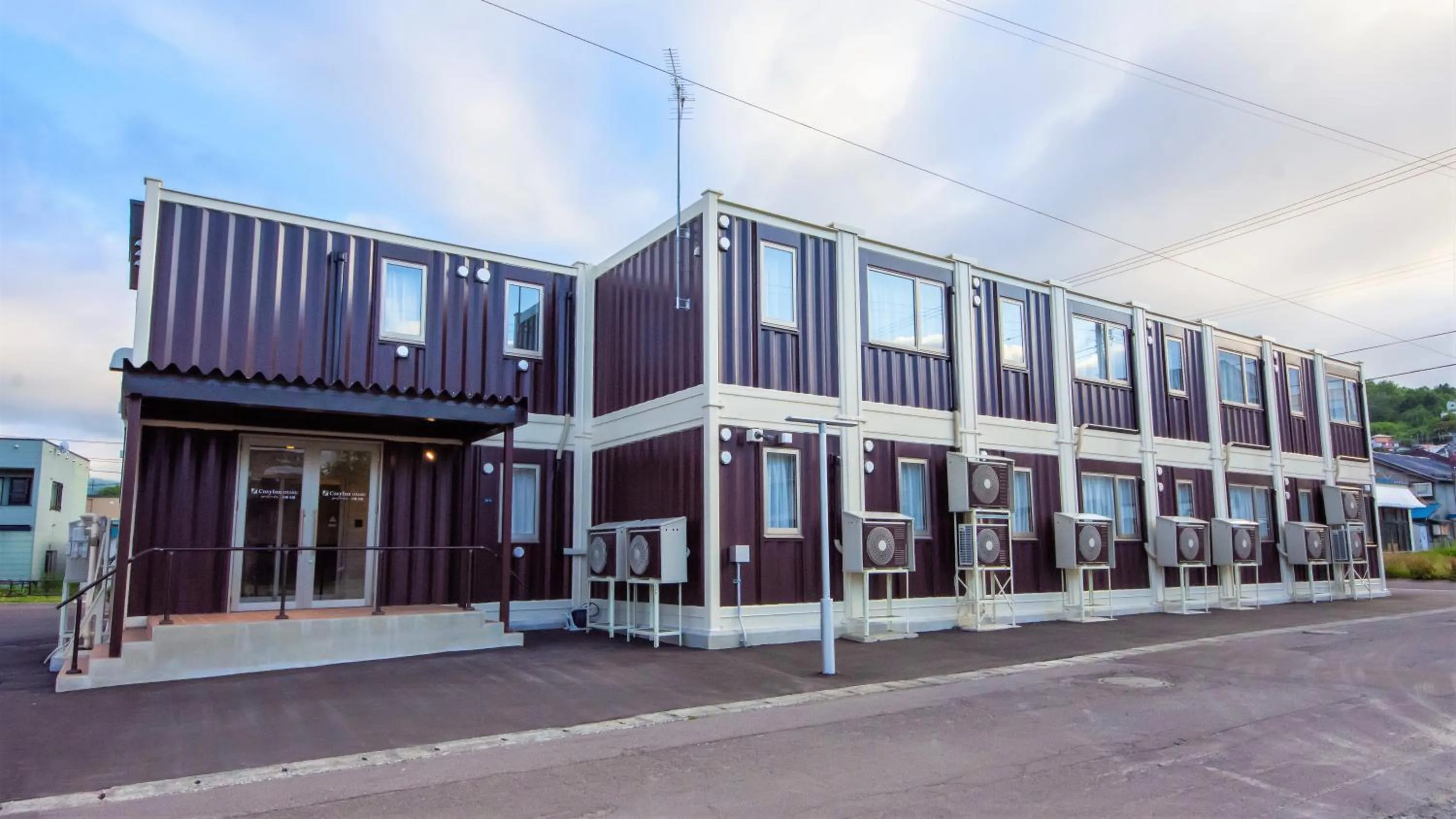Property building in Cozy Inn OTARU