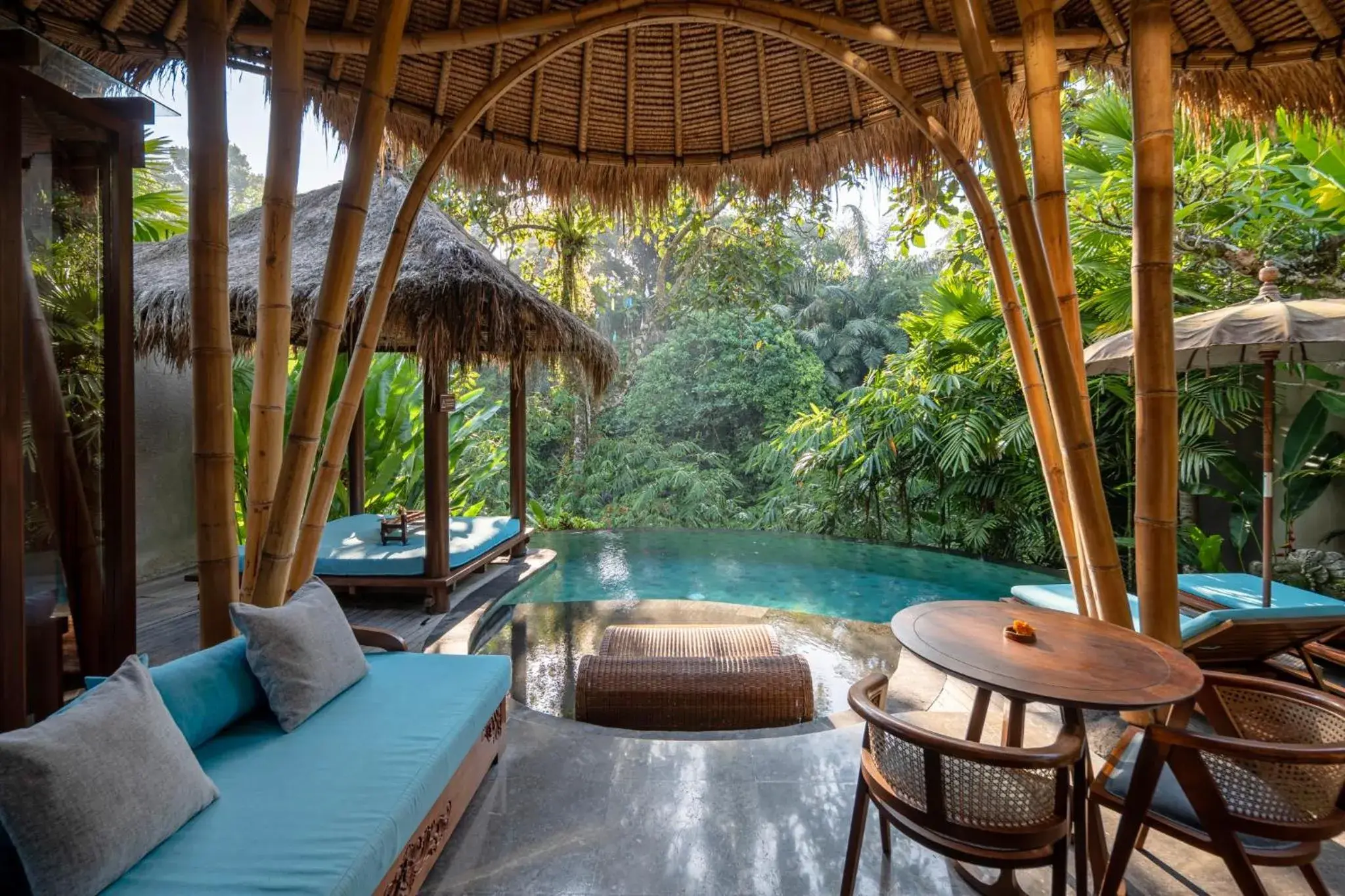 Swimming pool in Aksari Luxury Resort & Spa Ubud by Ini Vie Hospitality Swimming pool in Aksari Luxury Resort & Spa Ubud by Ini Vie Hospitality