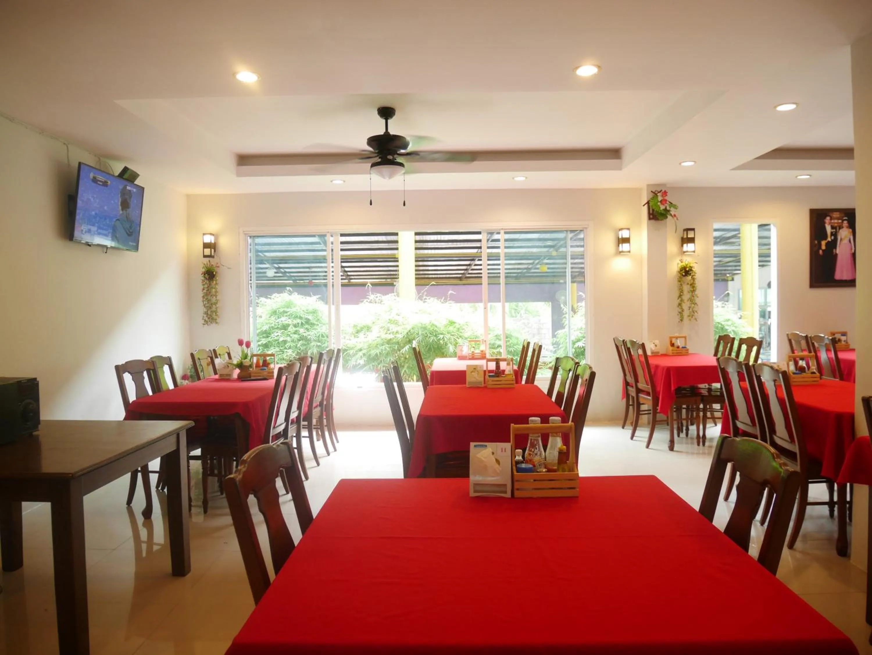 Restaurant/places to eat in Phi Phi Maiyada Resort