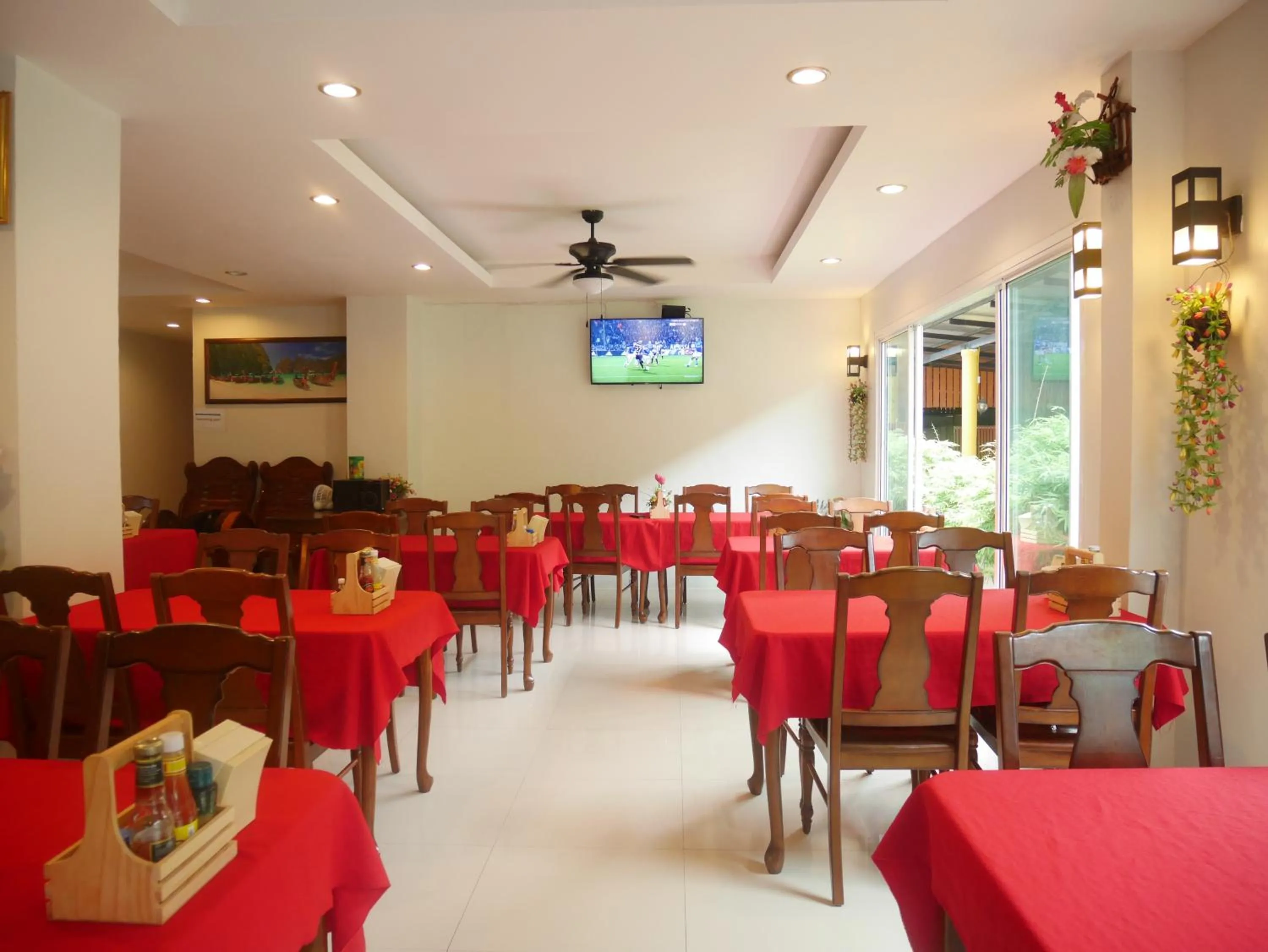 Restaurant/places to eat in Phi Phi Maiyada Resort