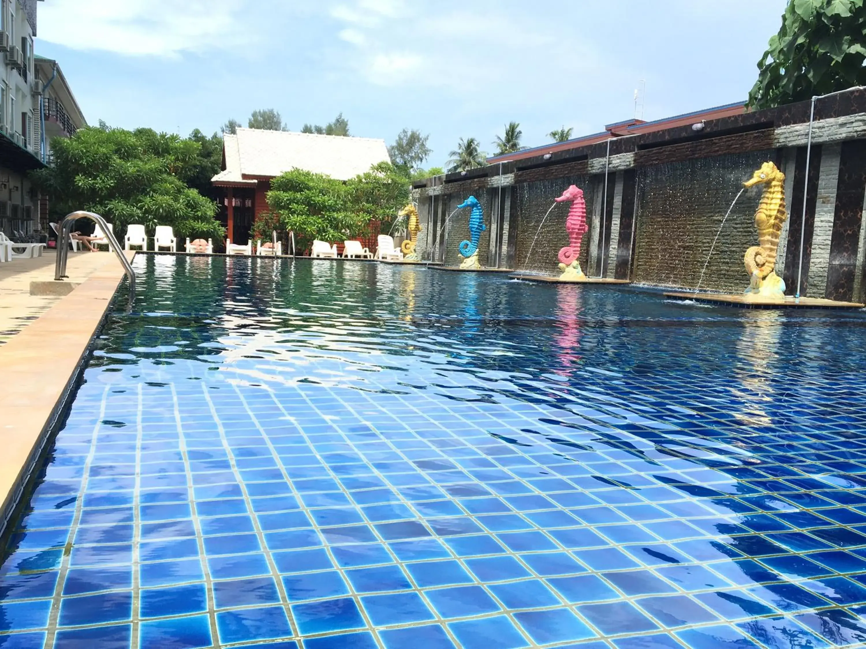 Pool view in Phi Phi Maiyada Resort Pool view in Phi Phi Maiyada Resort