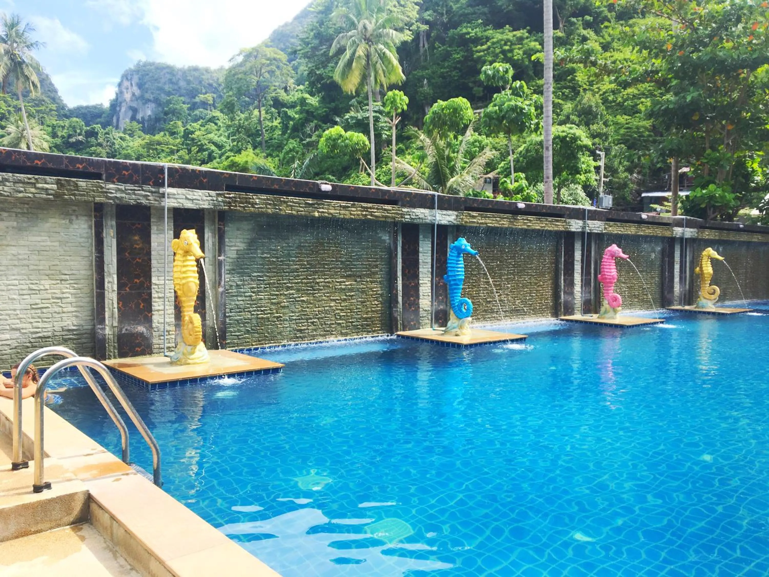 Swimming pool in Phi Phi Maiyada Resort