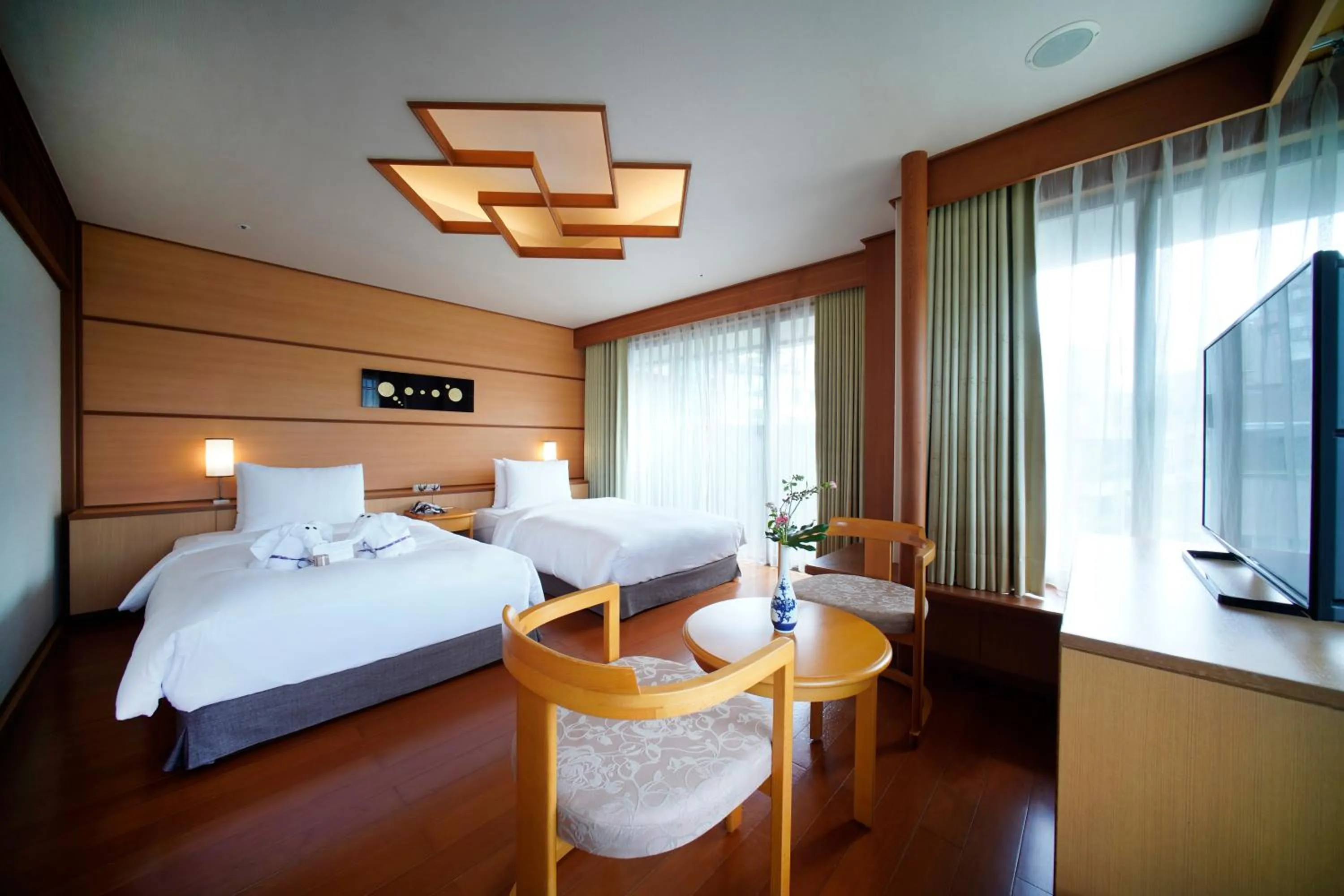 Street view, Bed in Radium Kagaya Taipei