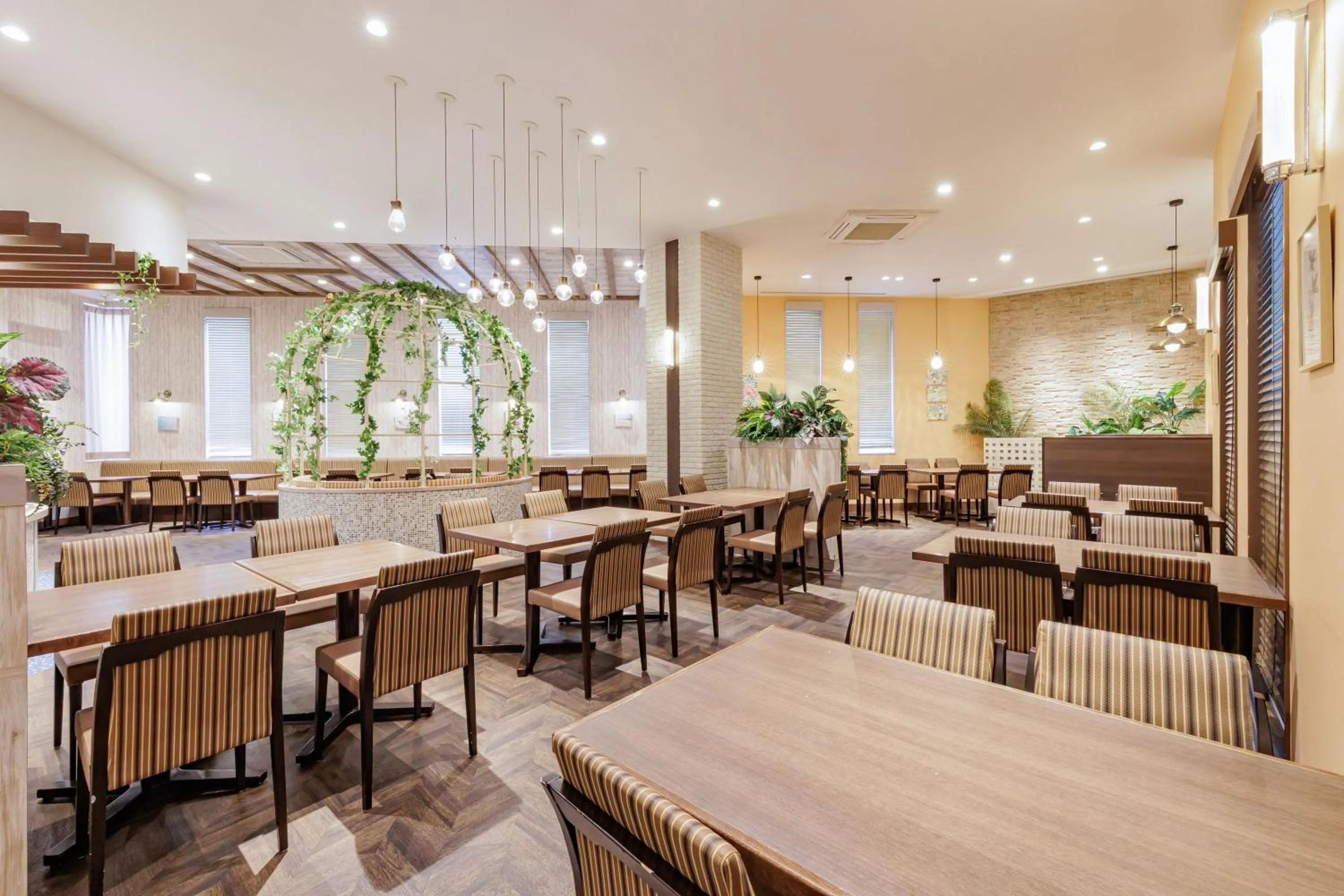 Restaurant/places to eat in Spa Resort Hawaiians VIR Port