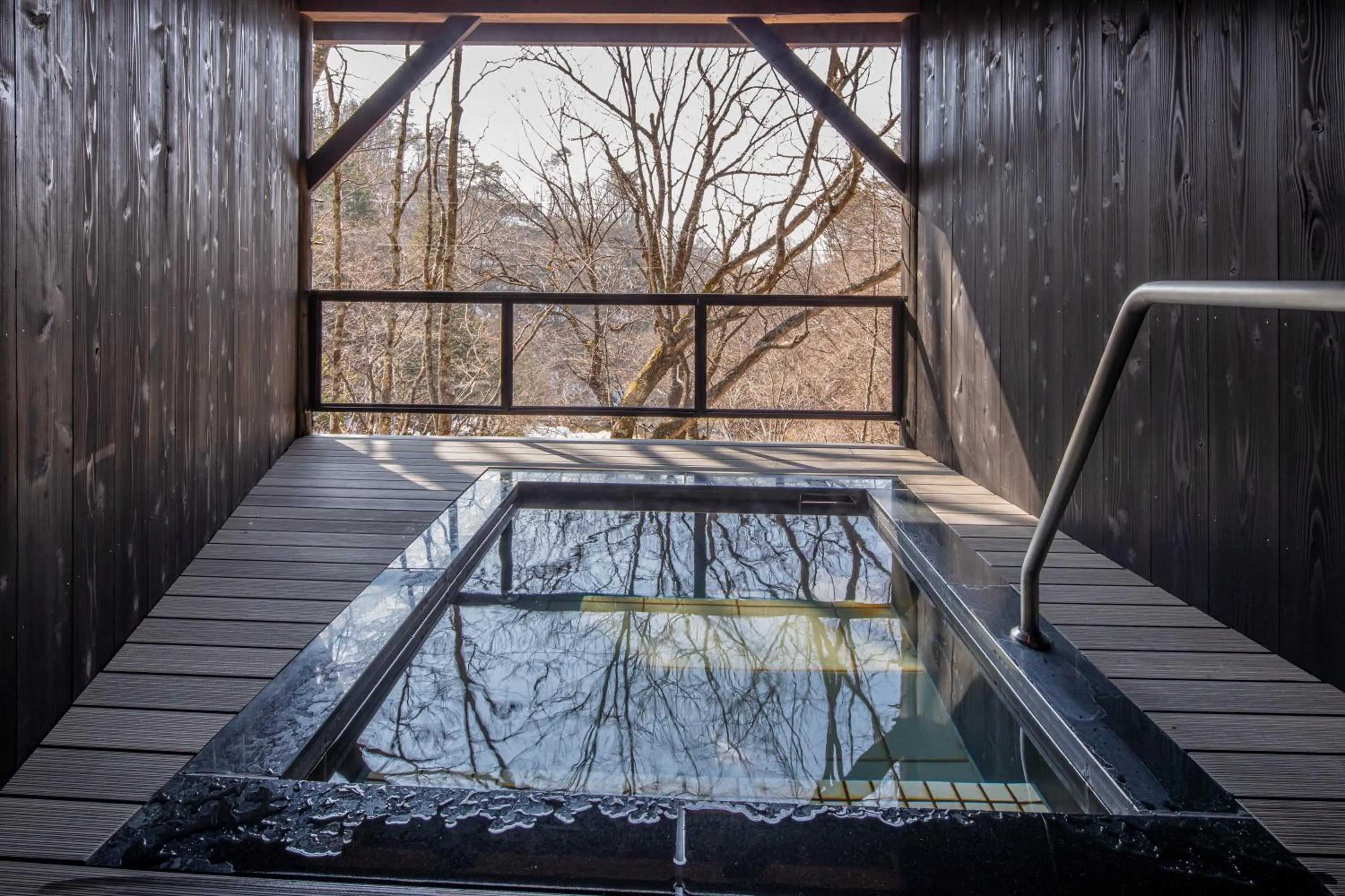 Open Air Bath in Tateshina Shinyu Onsen
