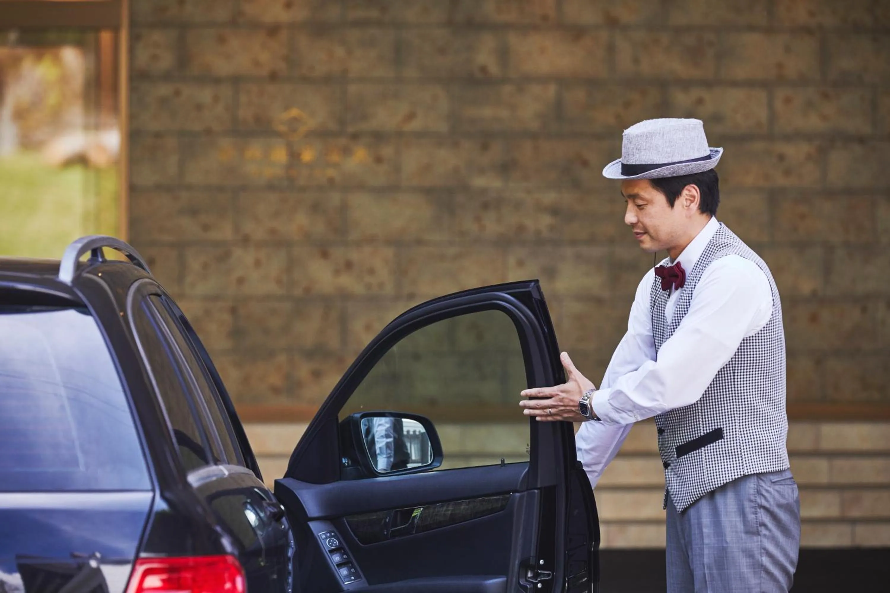 Staff in Tateshina Shinyu Onsen