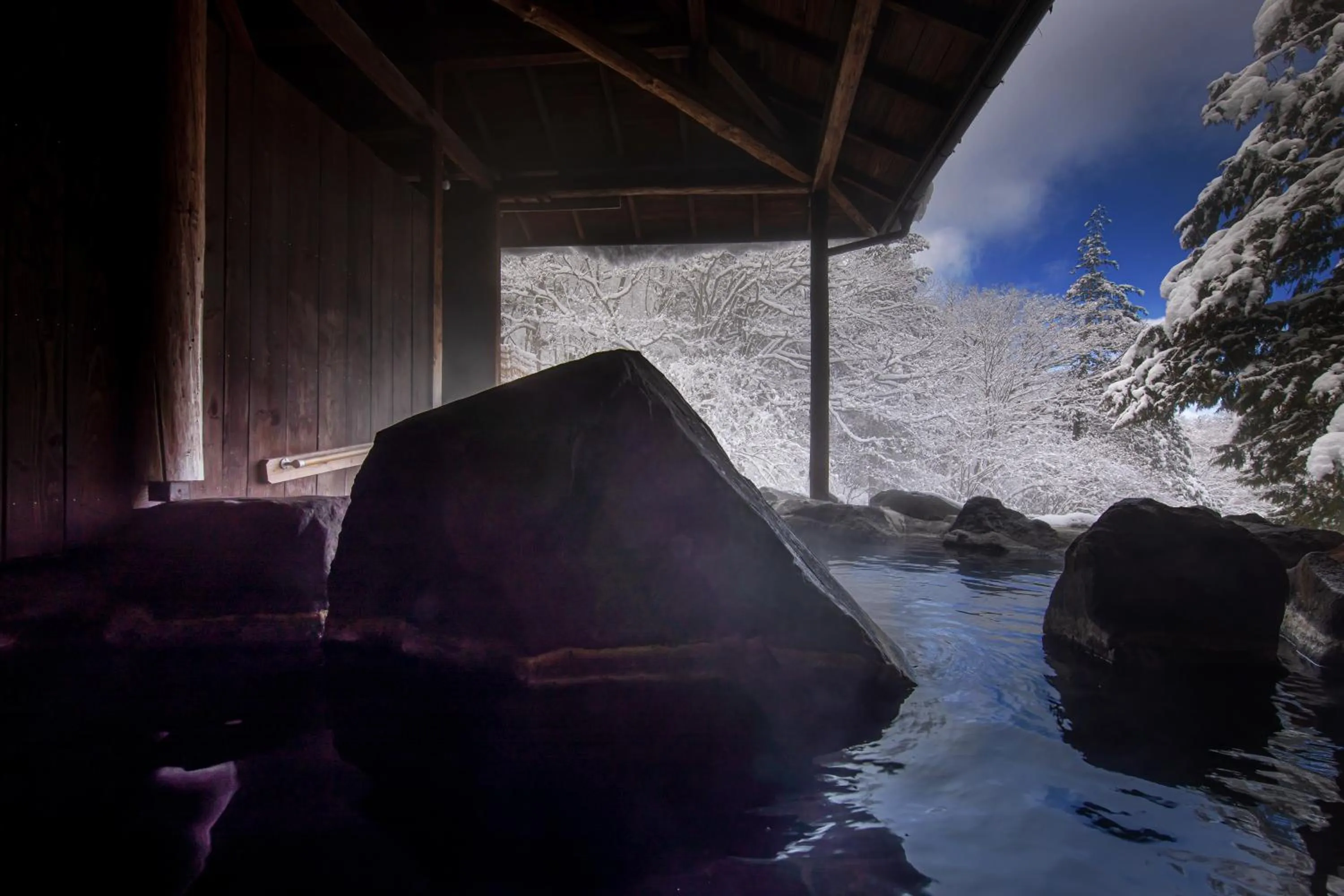 Open Air Bath in Tateshina Shinyu Onsen