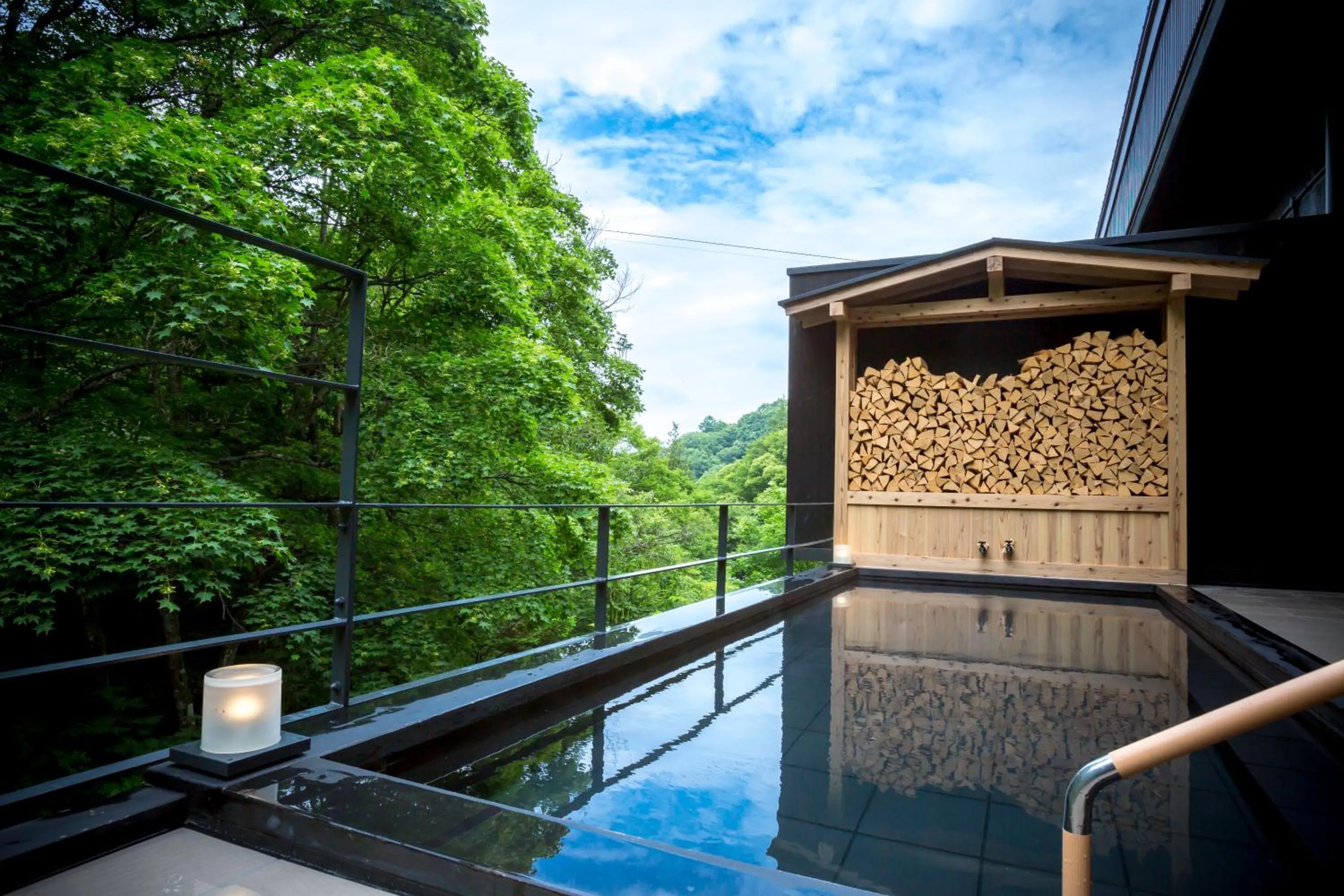 Hot Spring Bath in Tateshina Shinyu Onsen
