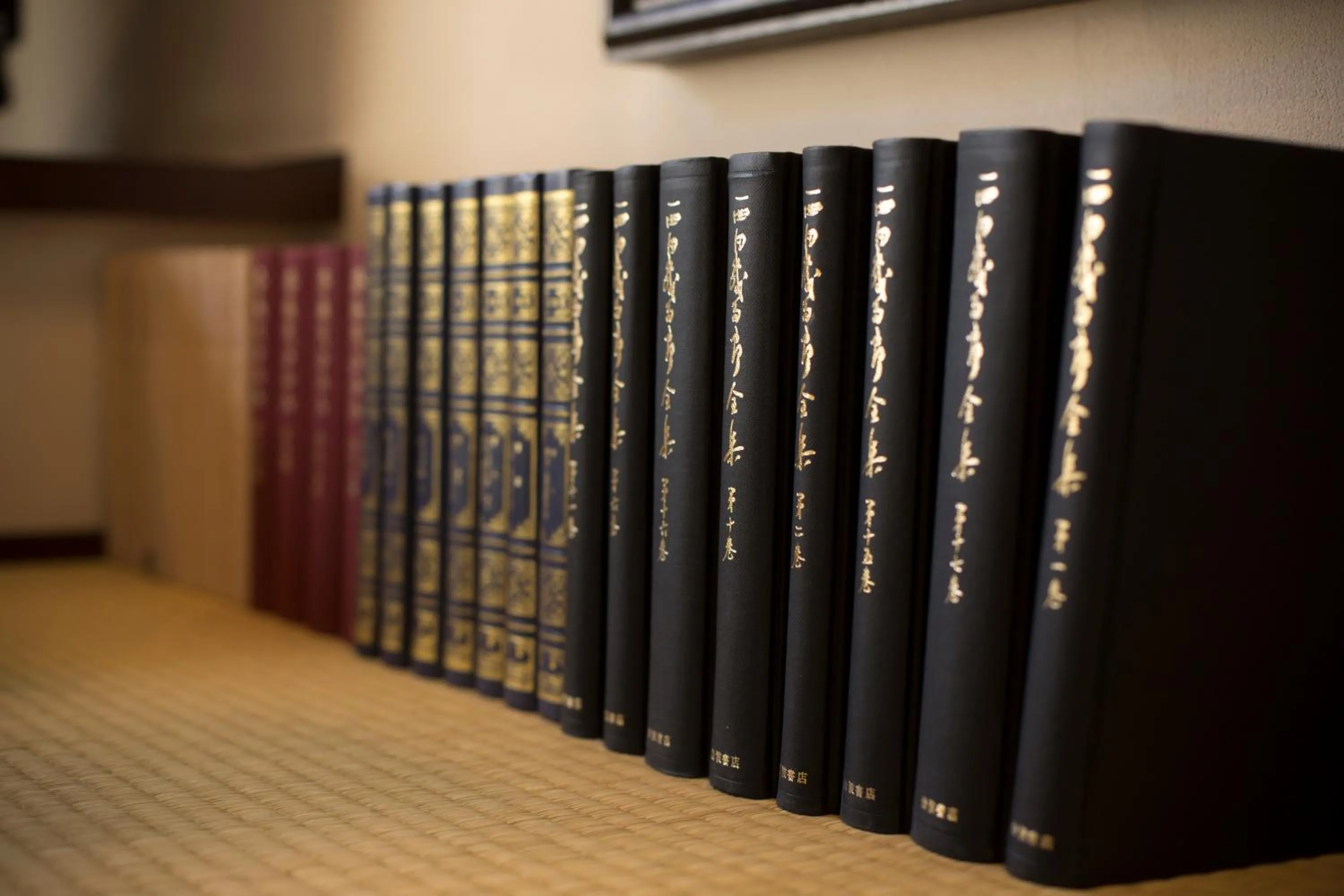 Decorative detail in Tateshina Shinyu Onsen