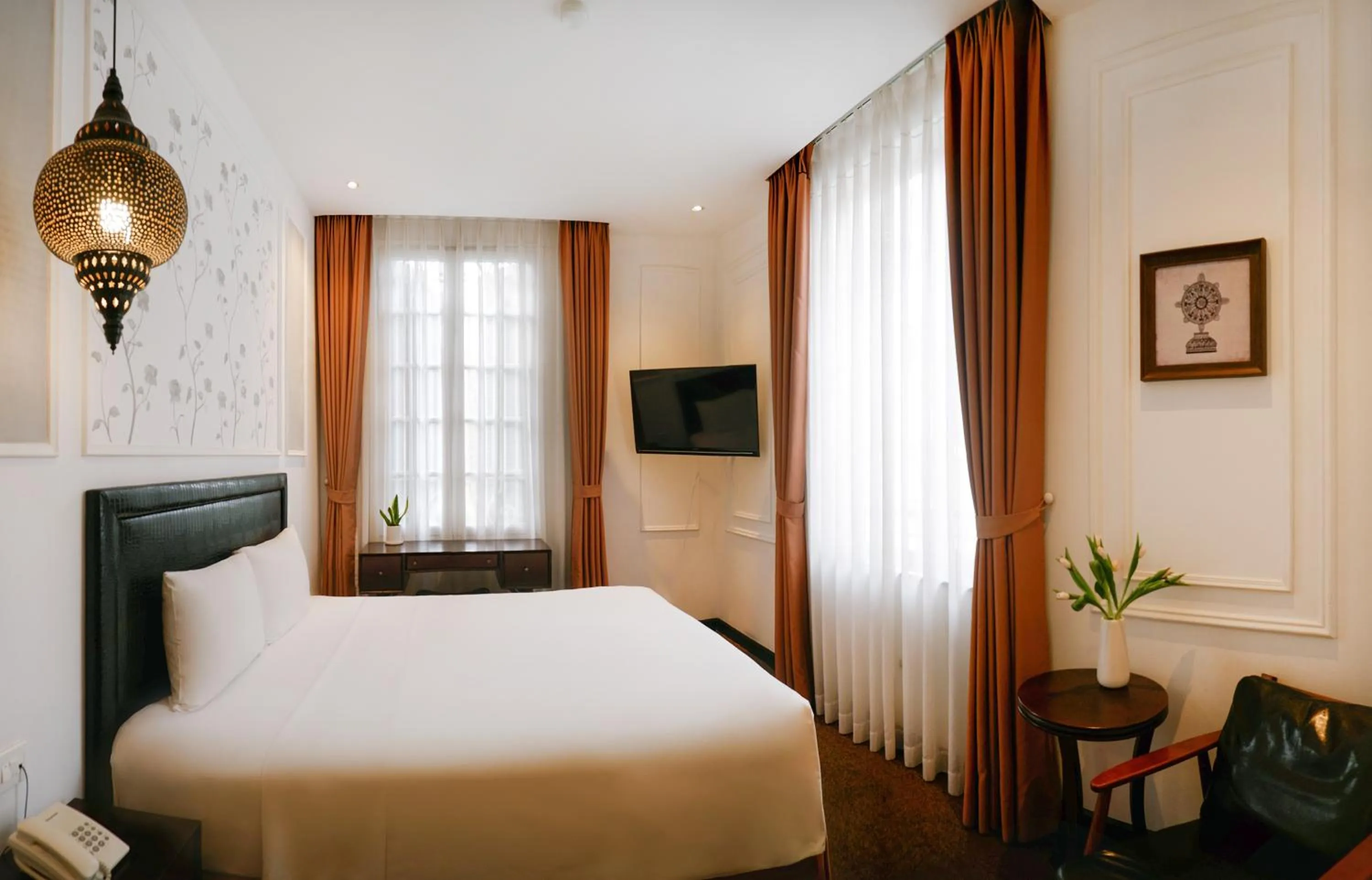 Bed in Rosa Hanoi Hotel