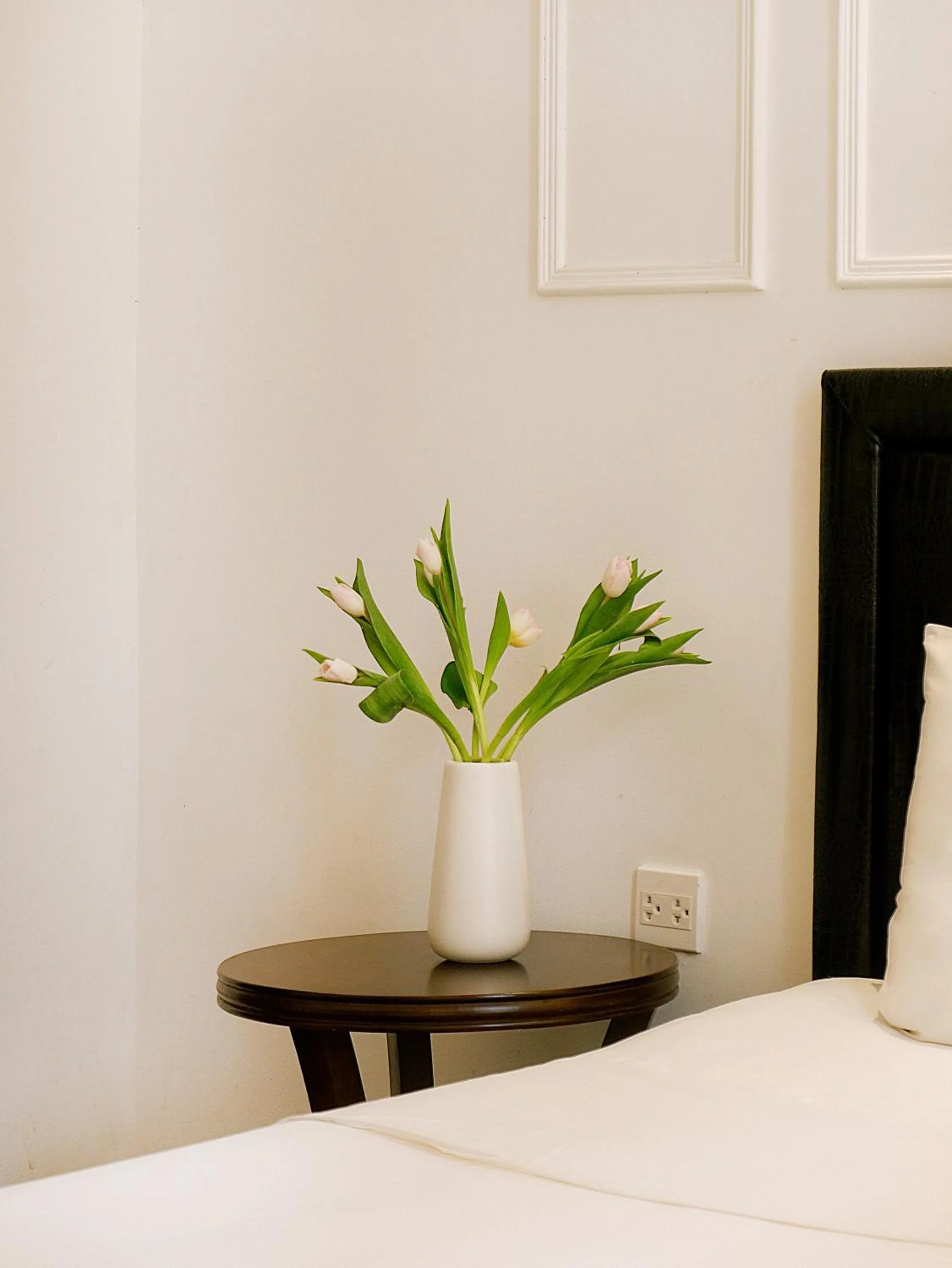 Entertainment, Bed in Rosa Hanoi Hotel