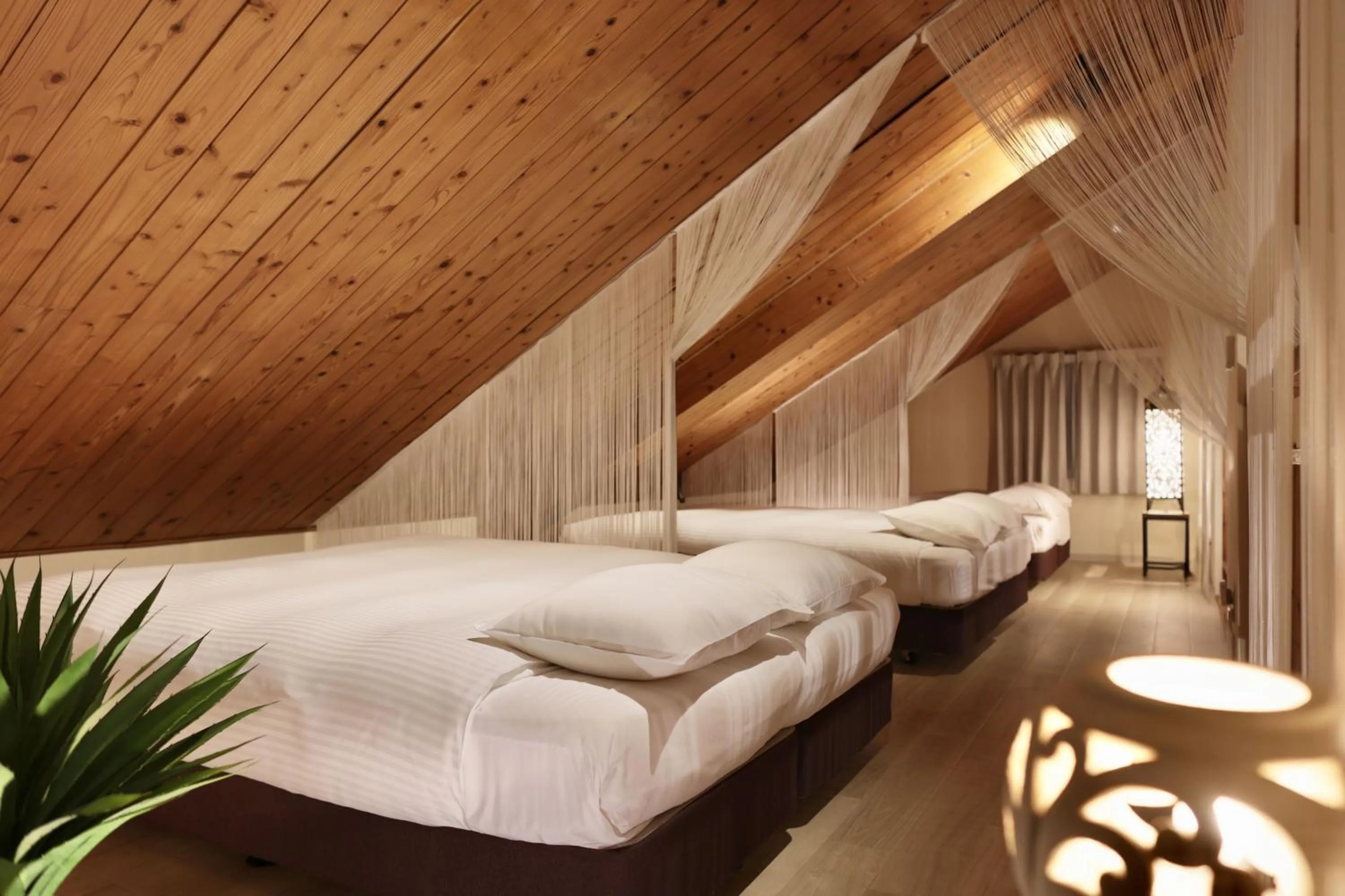 Bed in Crystal Villa Imgya