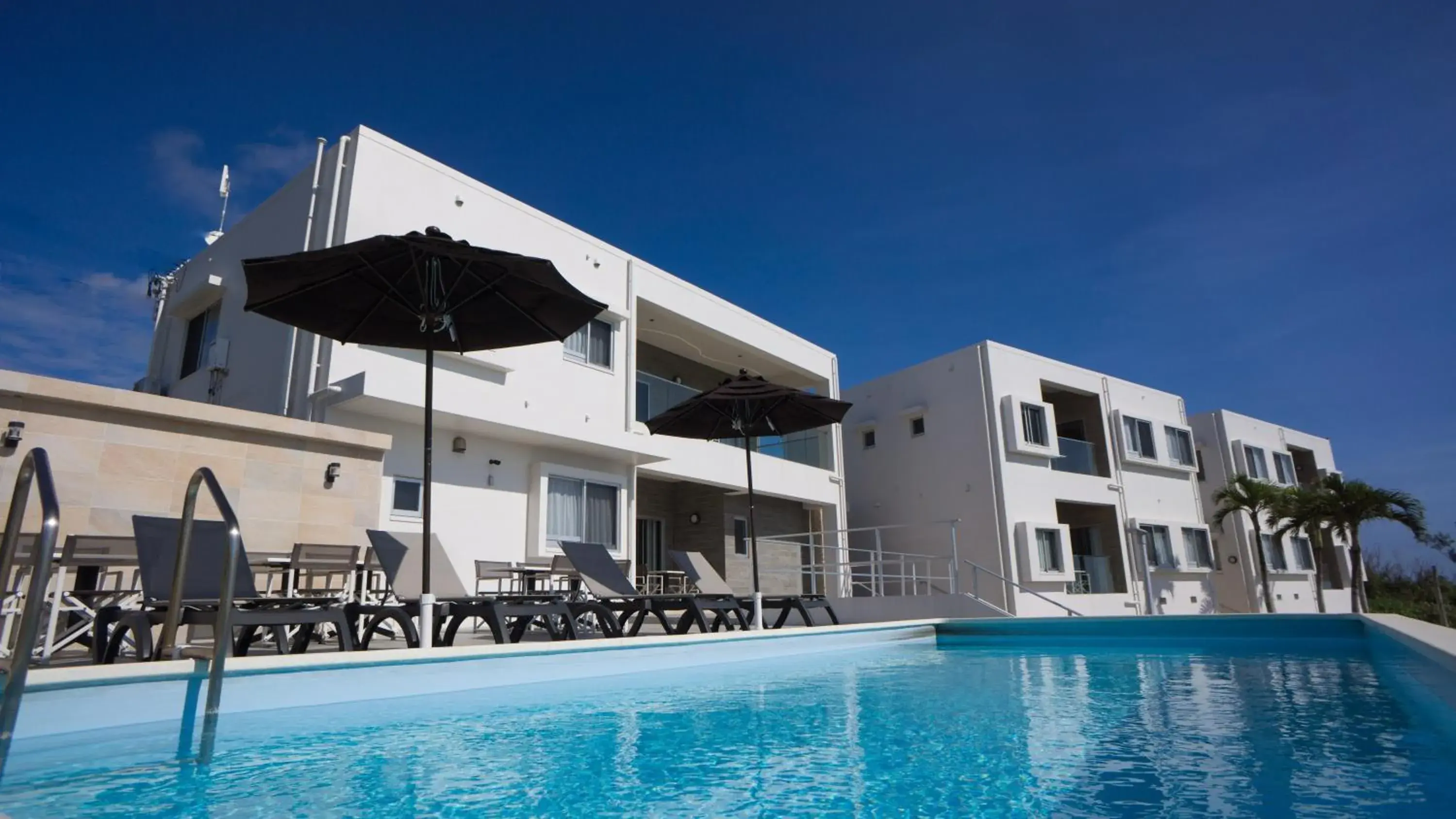 Property building in Crystal Villa Imgya Property building in Crystal Villa Imgya