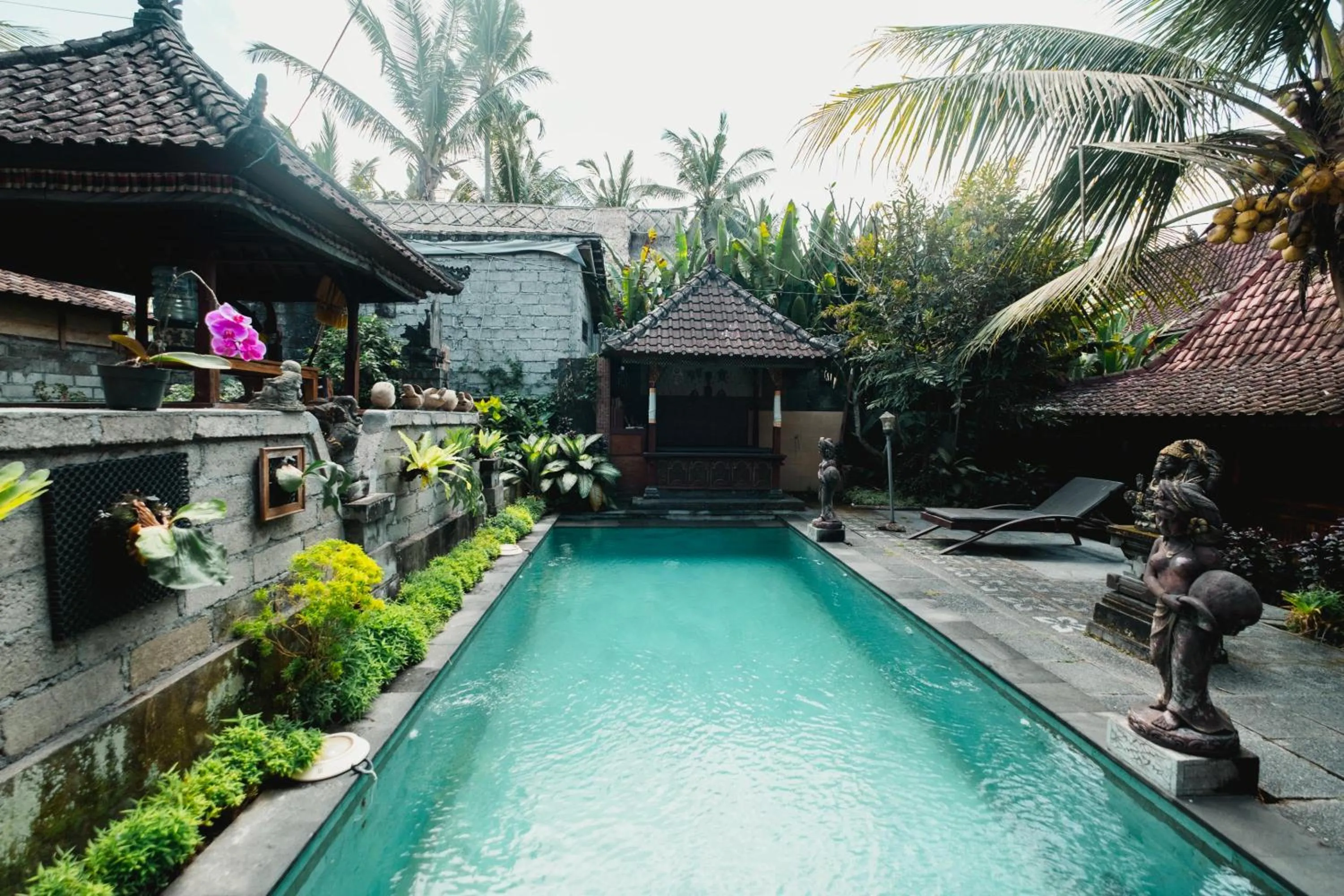 Property building in Rizky Guesthouse