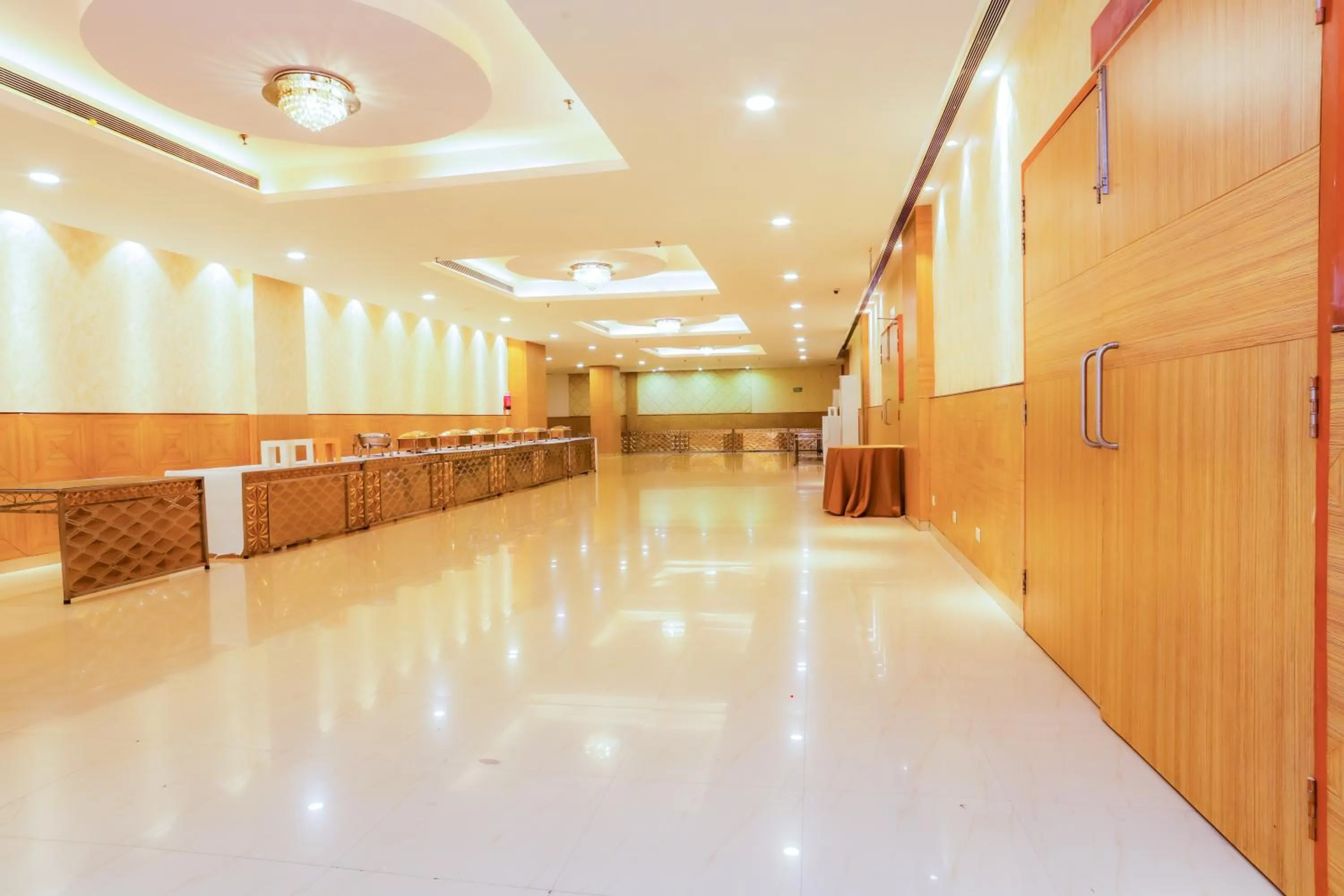 Banquet/Function facilities in Hyphen Premier-Business Hotel
