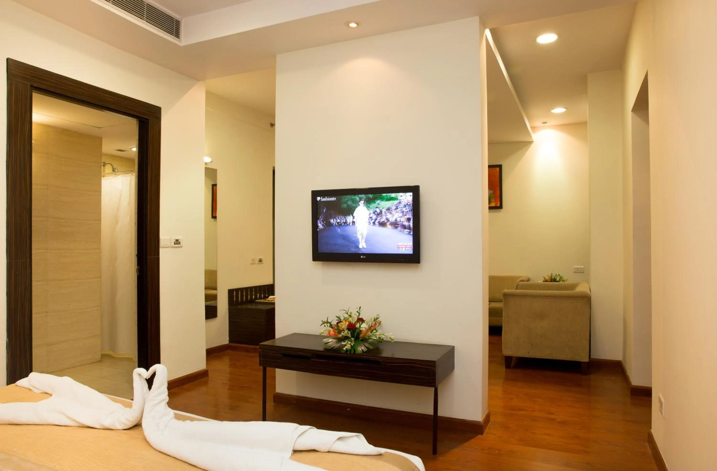 Bedroom, Bed in Hyphen Premier-Business Hotel