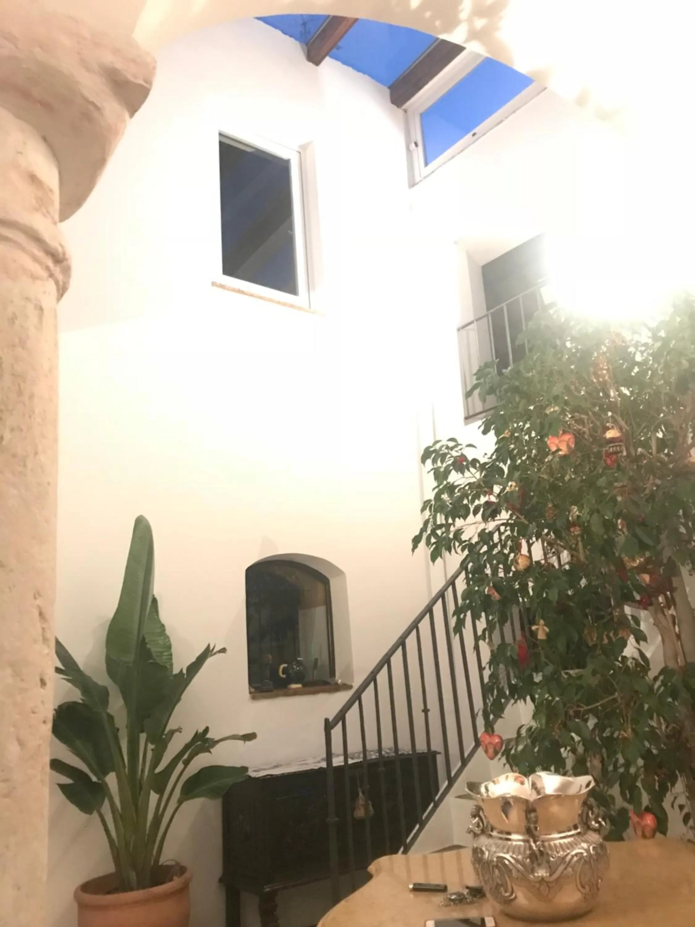 Patio in Casa Antigua - Terraza con Vistas al Mar