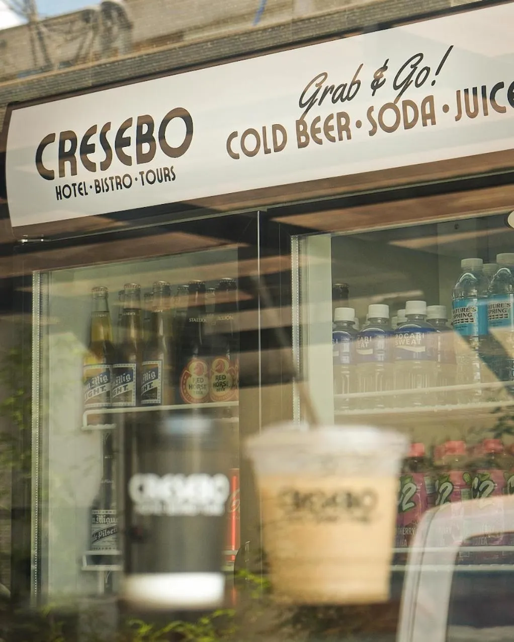 Restaurant/places to eat in Cresebo Mansion