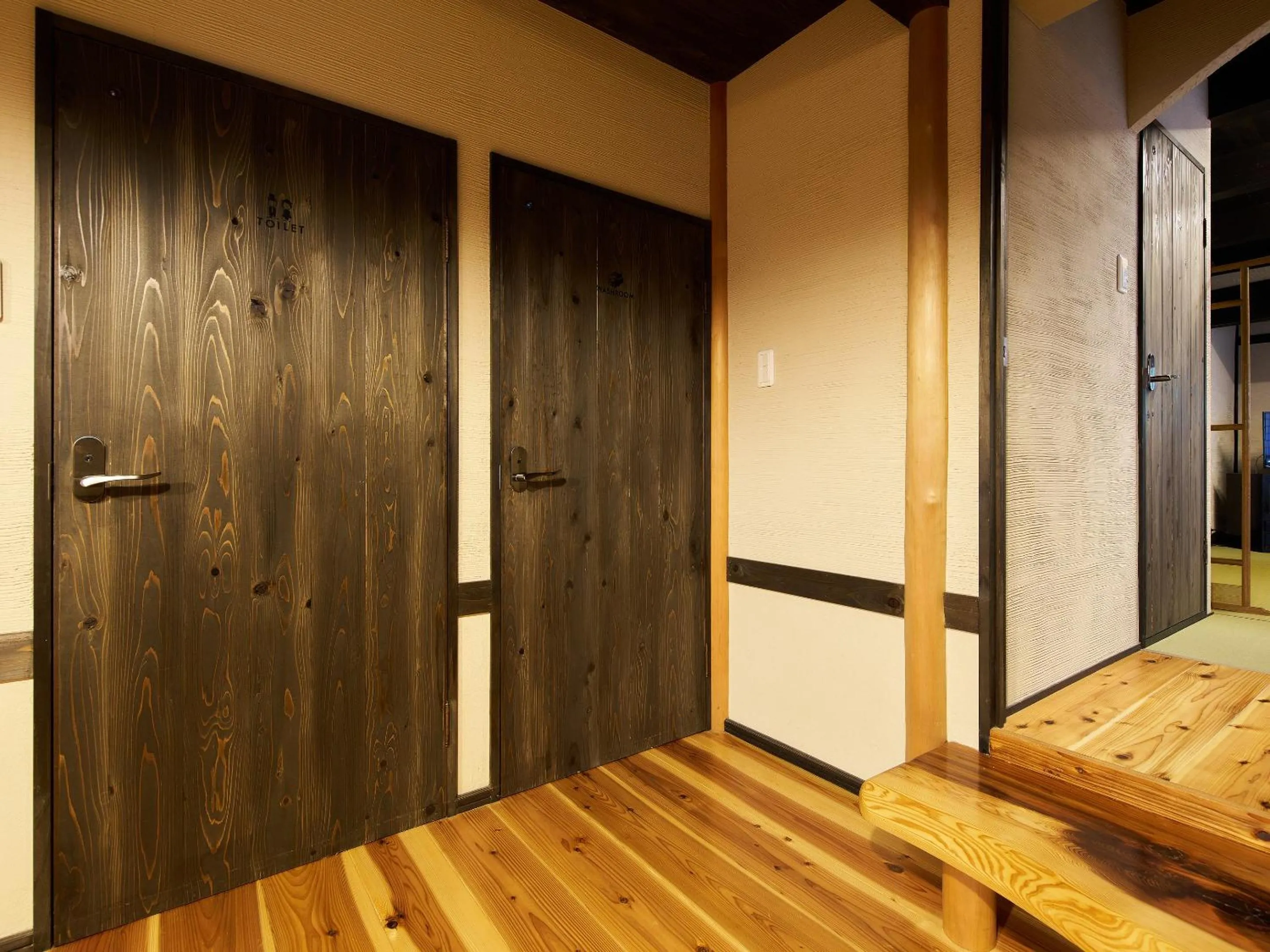 Photo of the whole room, Bed in Koiya