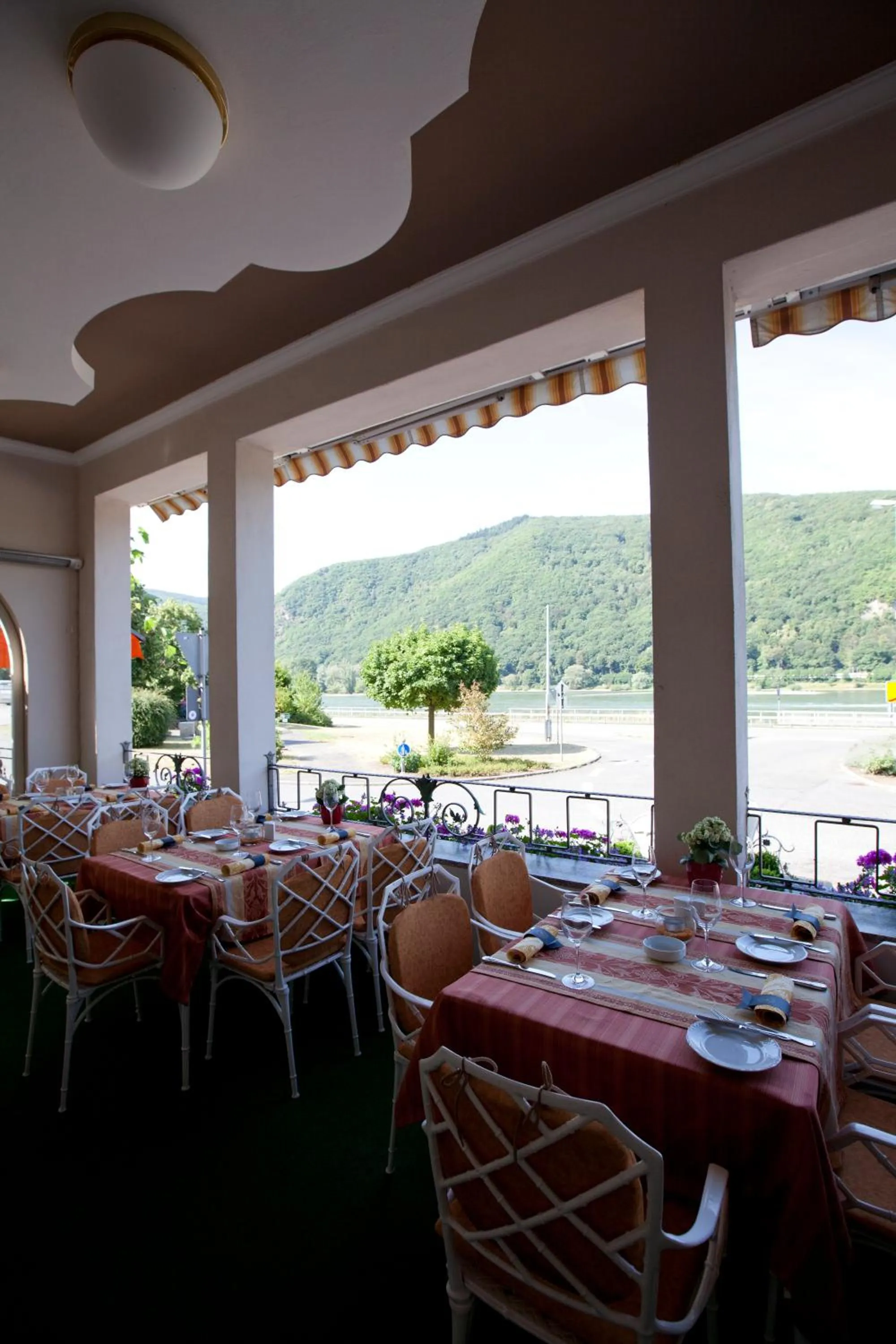Restaurant/places to eat in Hotel Zwei Mohren