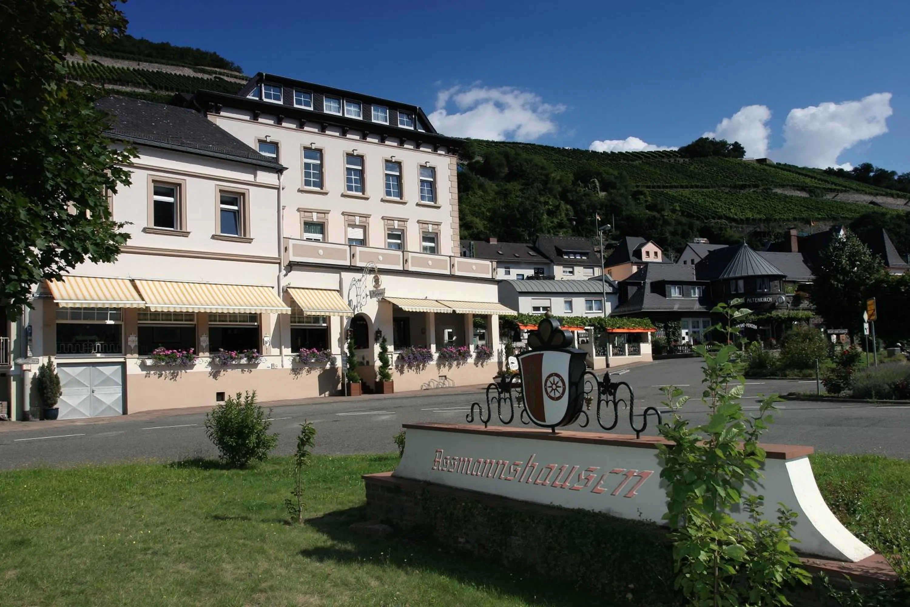 Bed in Hotel Zwei Mohren