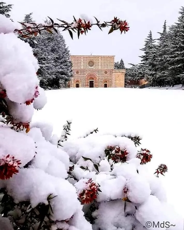 Nearby landmark in Aquila Antica