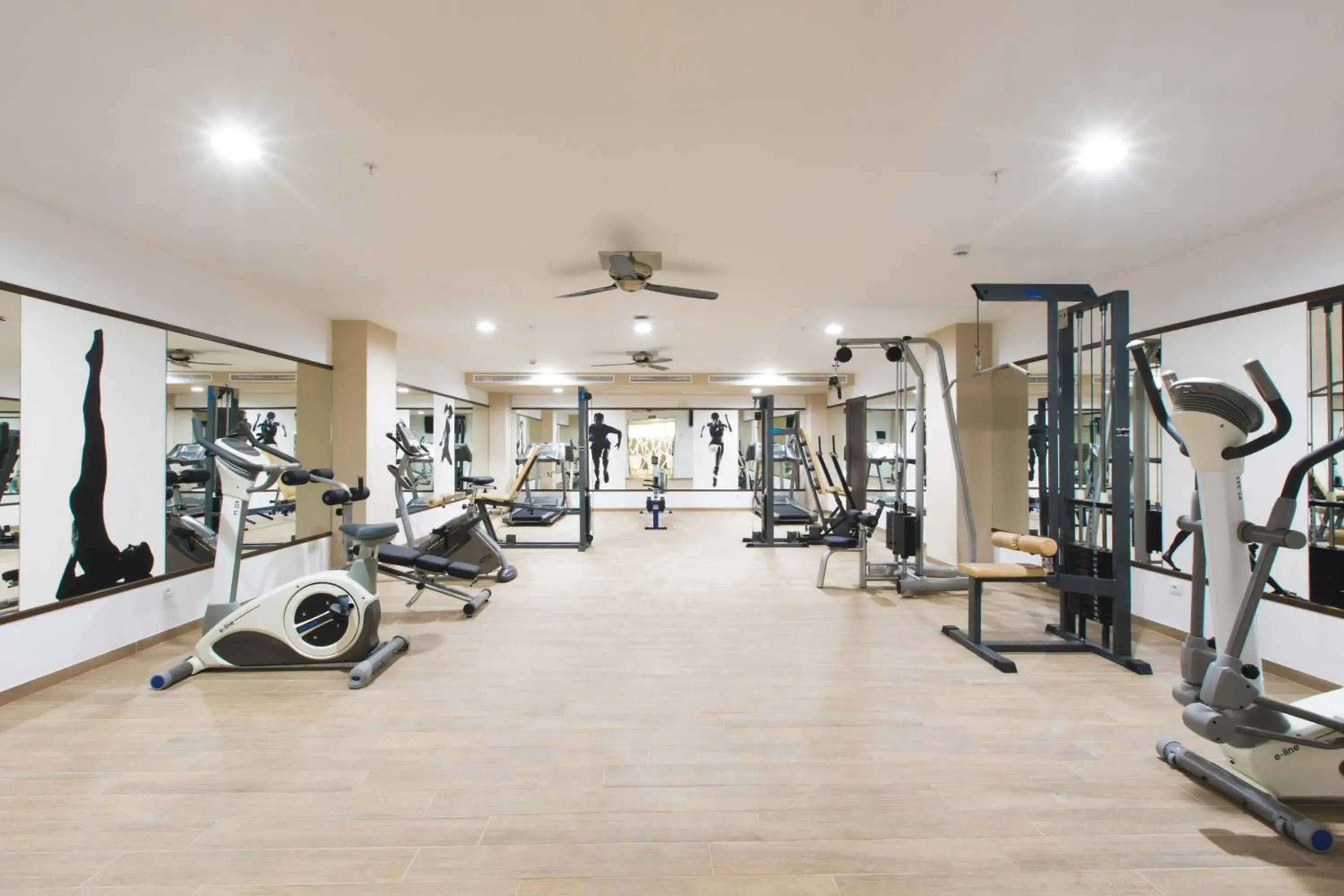 Fitness centre/facilities in Hotel Riu Bravo - 0'0 All Inclusive Fitness centre/facilities in Hotel Riu Bravo - 0'0 All Inclusive