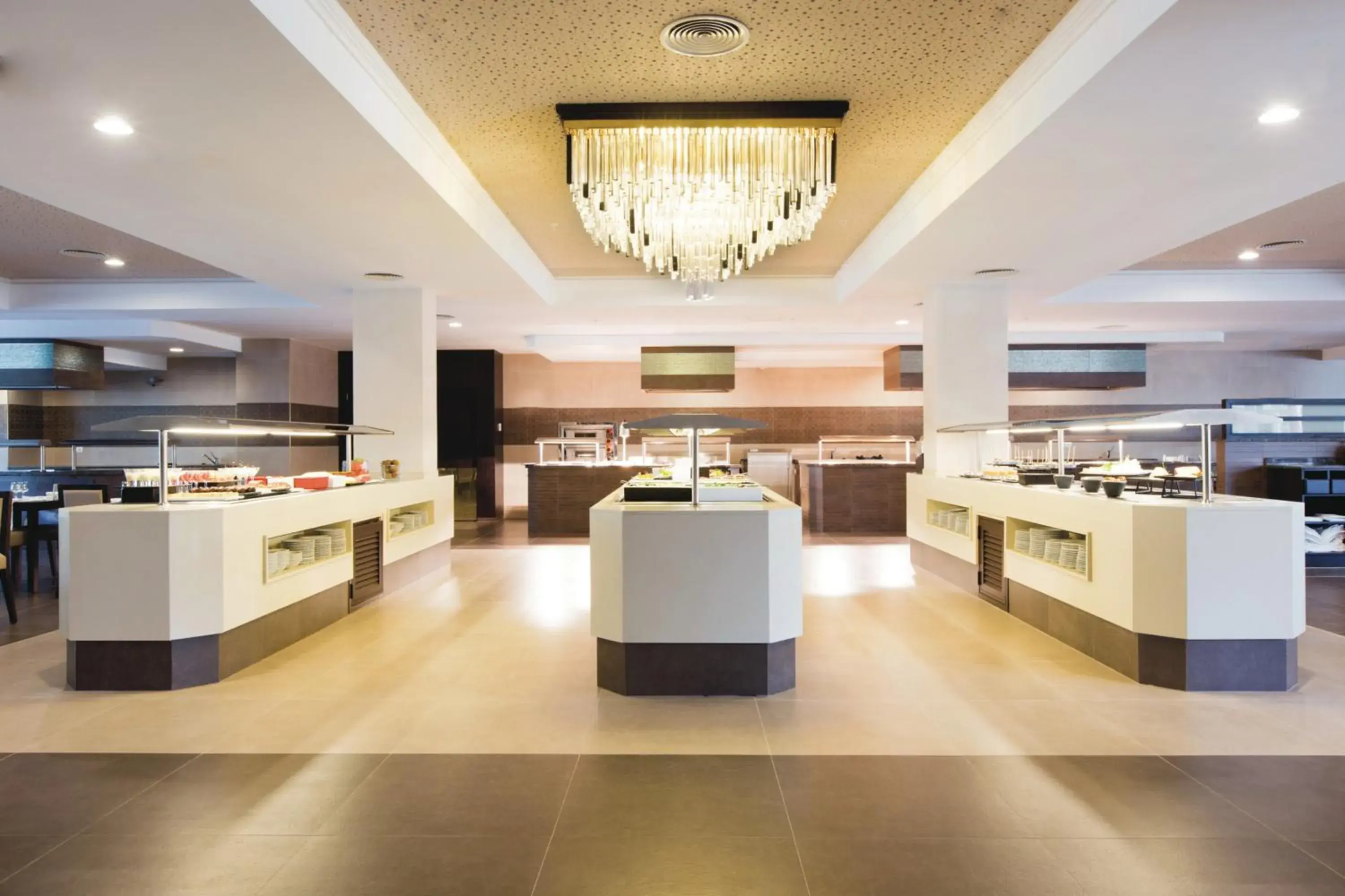 Restaurant/places to eat in Hotel Riu Bravo - 0'0 All Inclusive Restaurant/places to eat in Hotel Riu Bravo - 0'0 All Inclusive