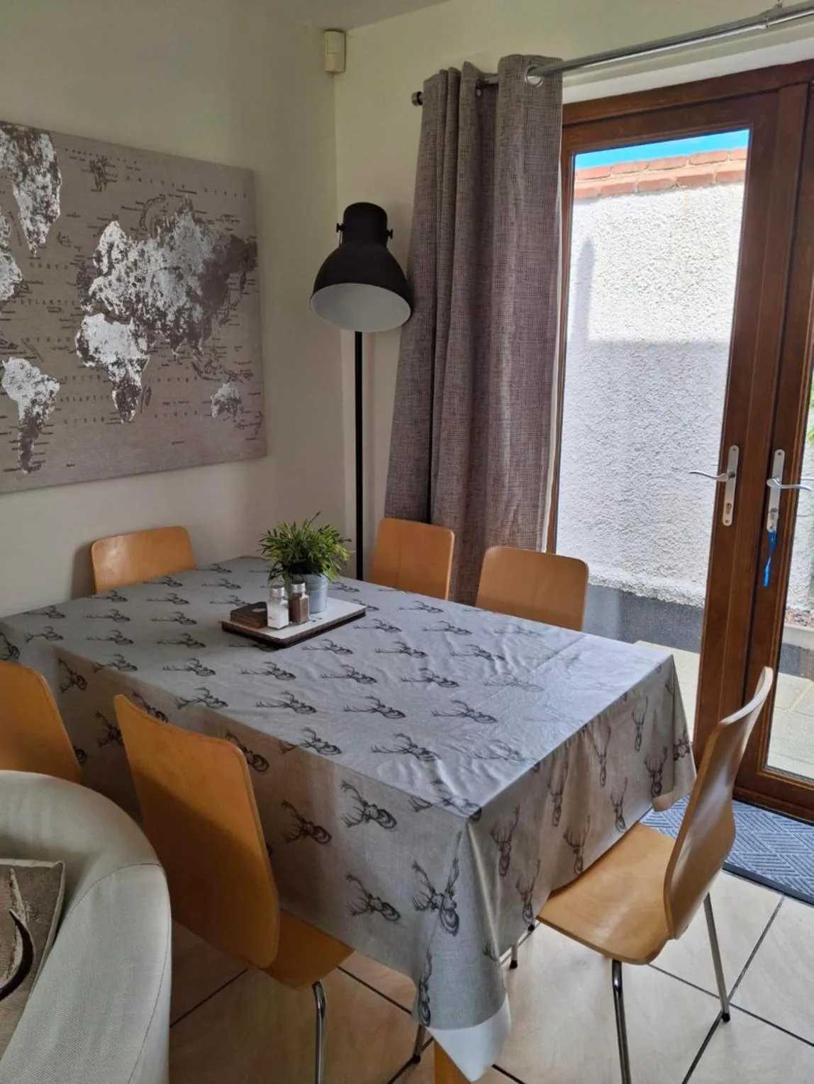 Dining area in Ulster Cottages 4 miles From Portrush Bushmills Coleraine and Ballymoney