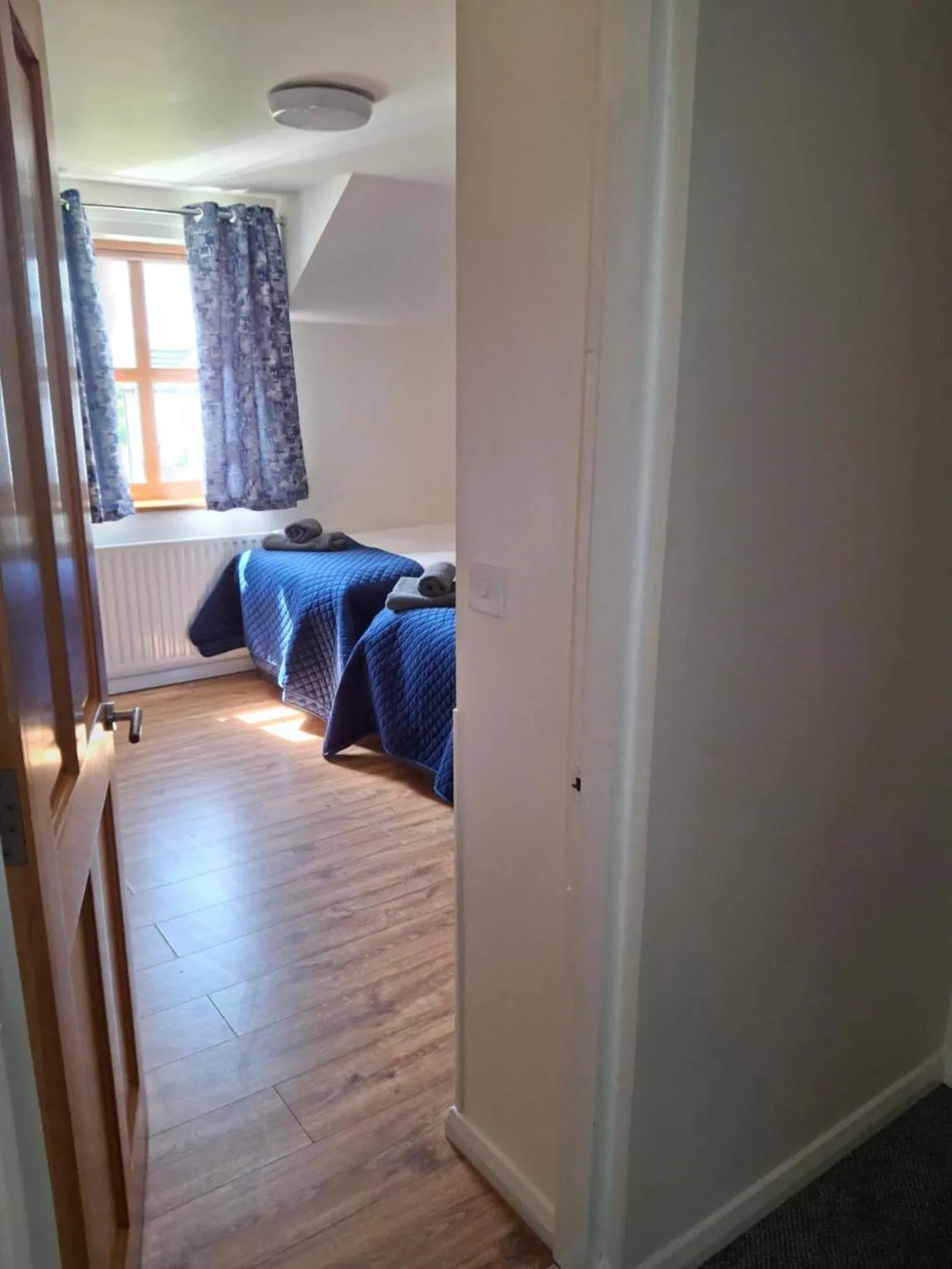Bedroom, Bed in Ulster Cottages 4 miles From Portrush Bushmills Coleraine and Ballymoney