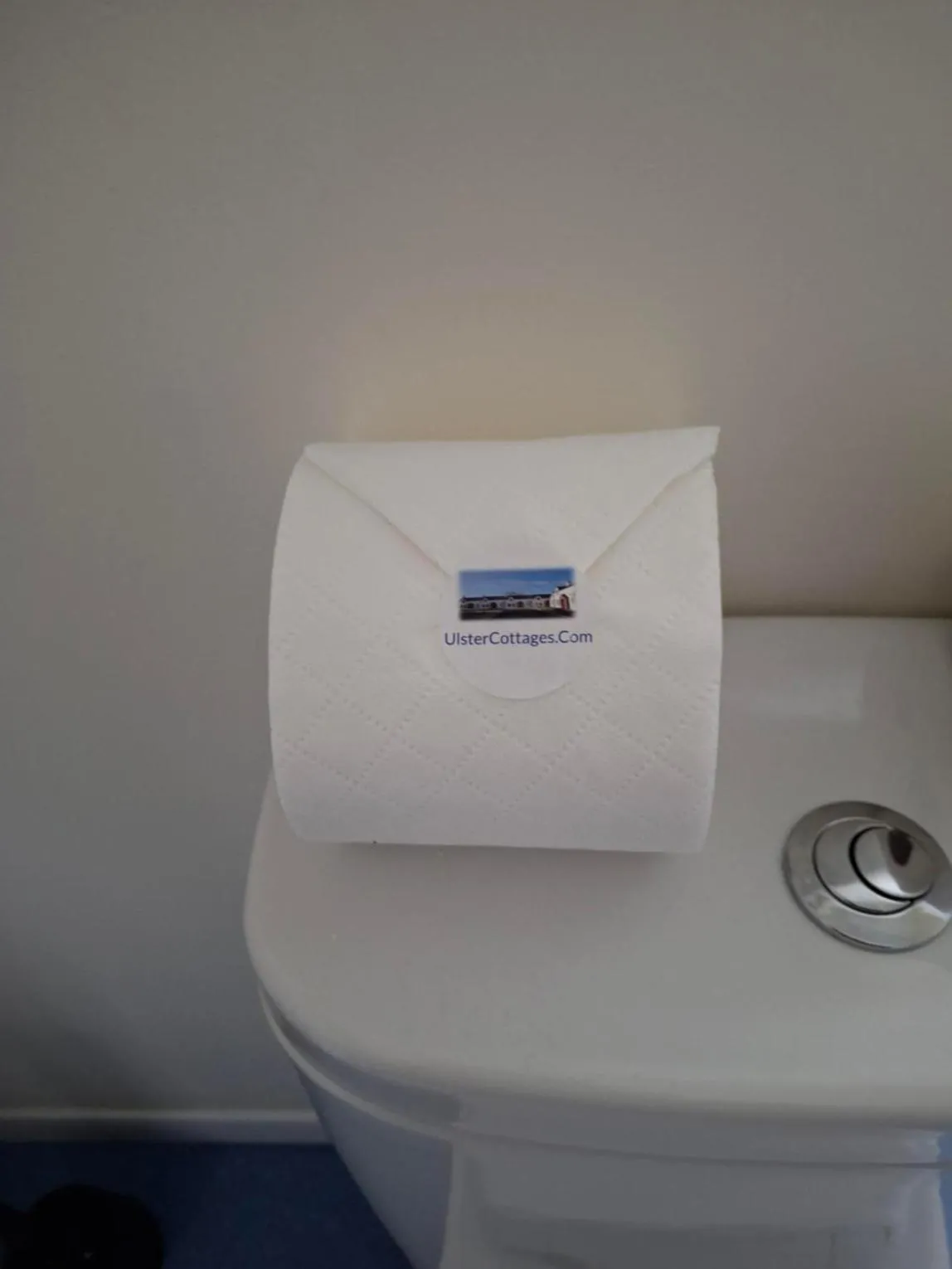 Toilet in Ulster Cottages 4 miles From Portrush Bushmills Coleraine and Ballymoney