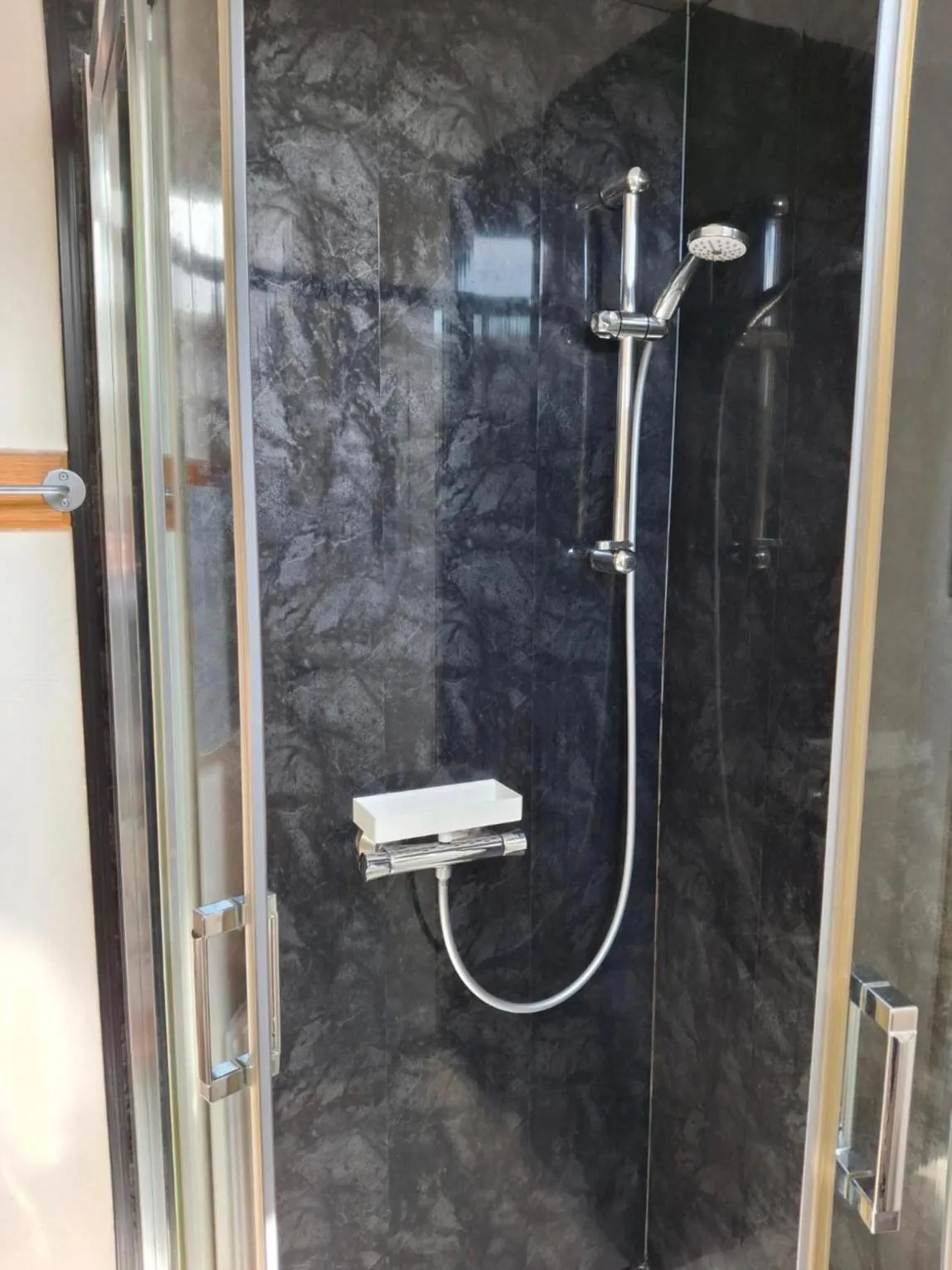Shower in Ulster Cottages 4 miles From Portrush Bushmills Coleraine and Ballymoney