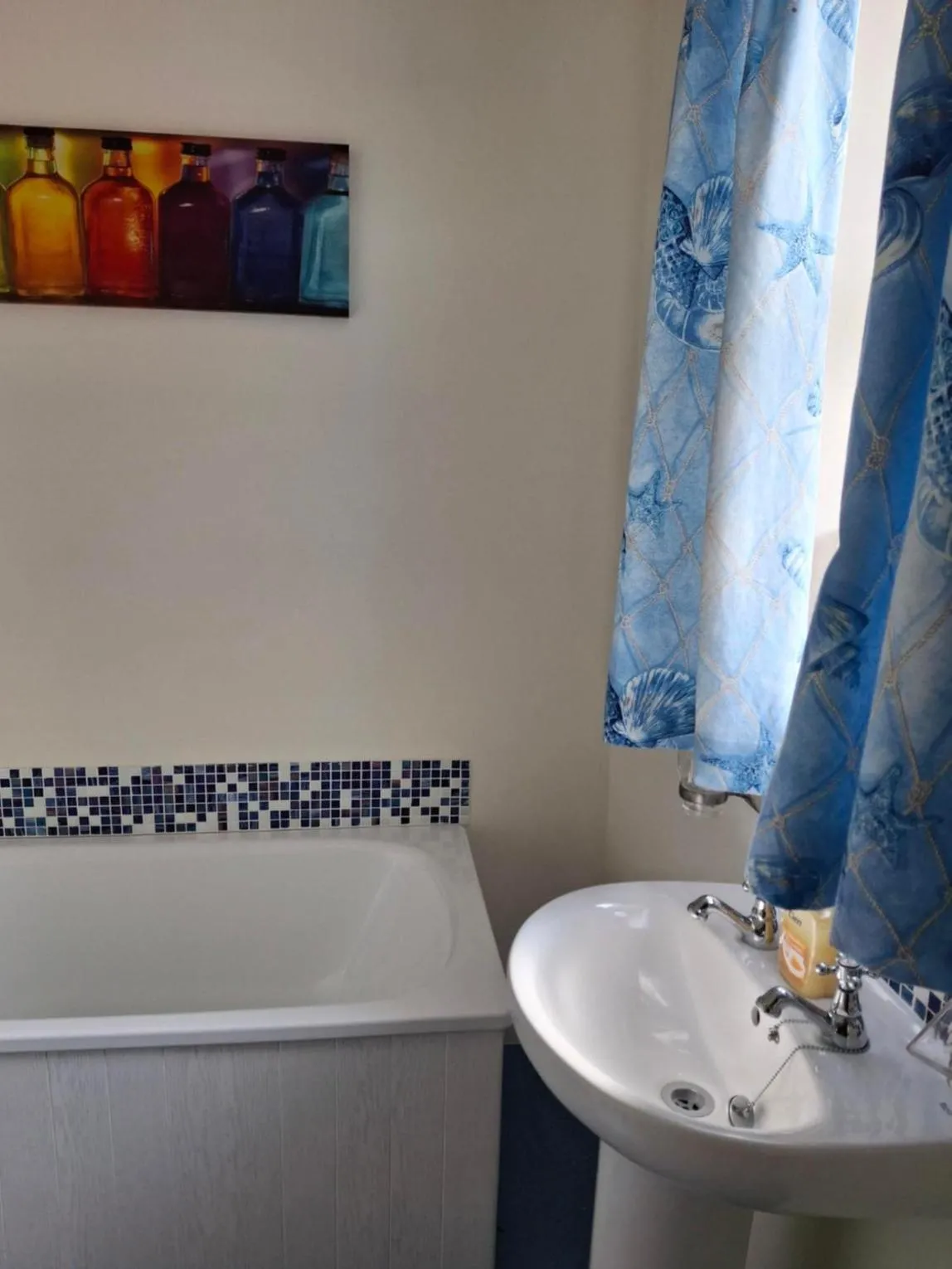 Bath in Ulster Cottages 4 miles From Portrush Bushmills Coleraine and Ballymoney