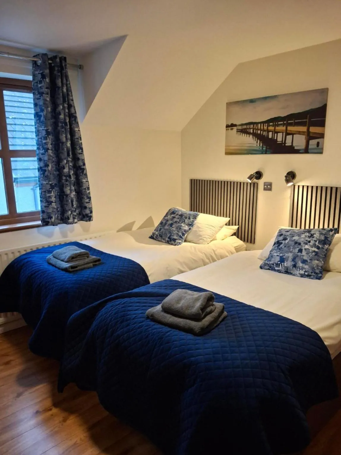 Bedroom, Bed in Ulster Cottages 4 miles From Portrush Bushmills Coleraine and Ballymoney