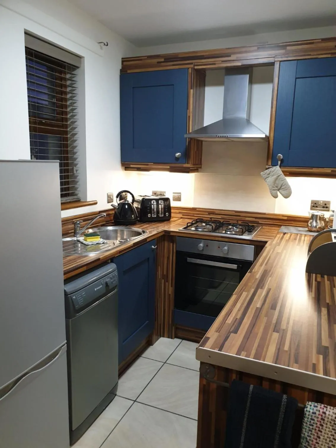 Kitchen or kitchenette in Ulster Cottages 4 miles From Portrush Bushmills Coleraine and Ballymoney