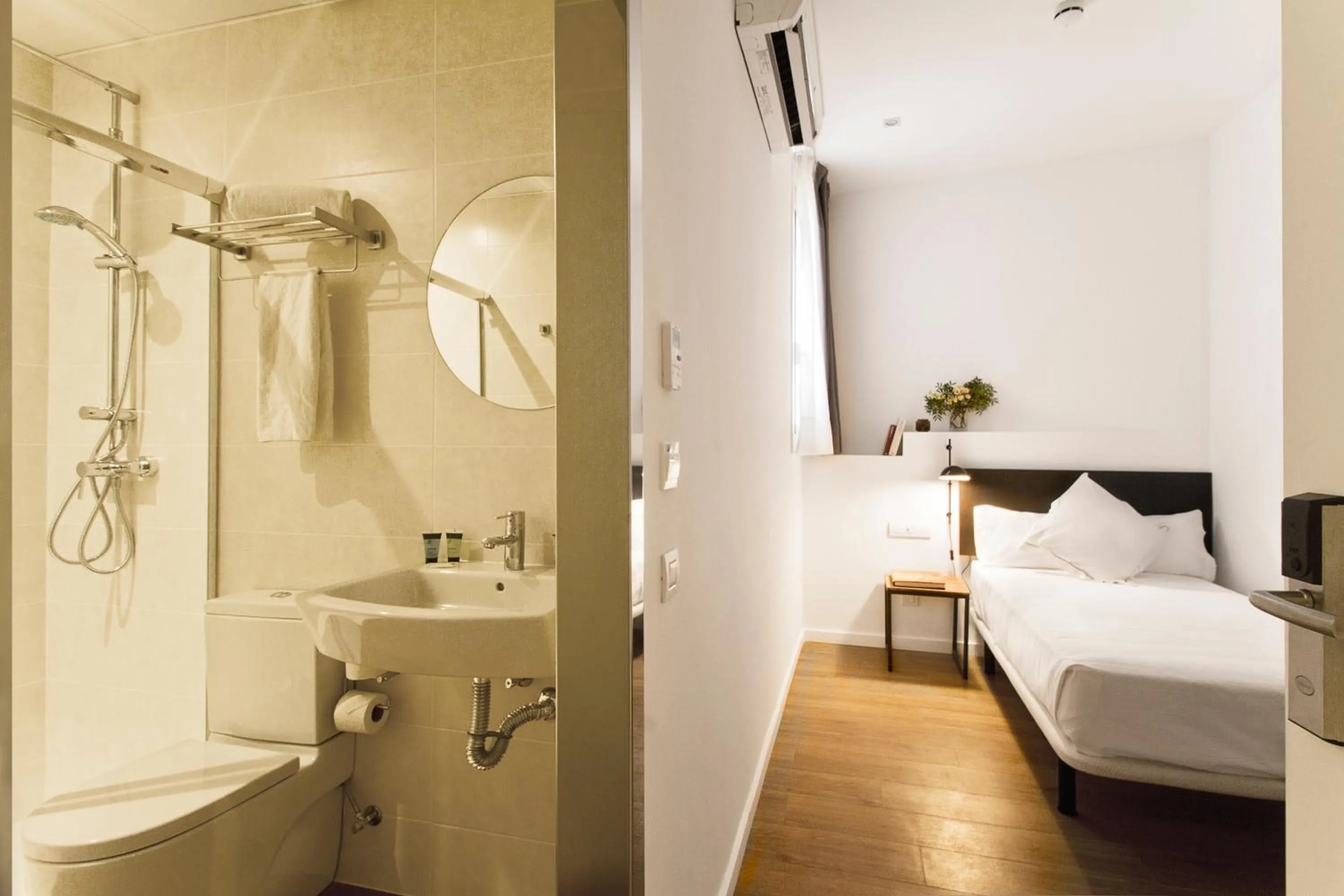 Bathroom, Bed in Som Nit Triomf