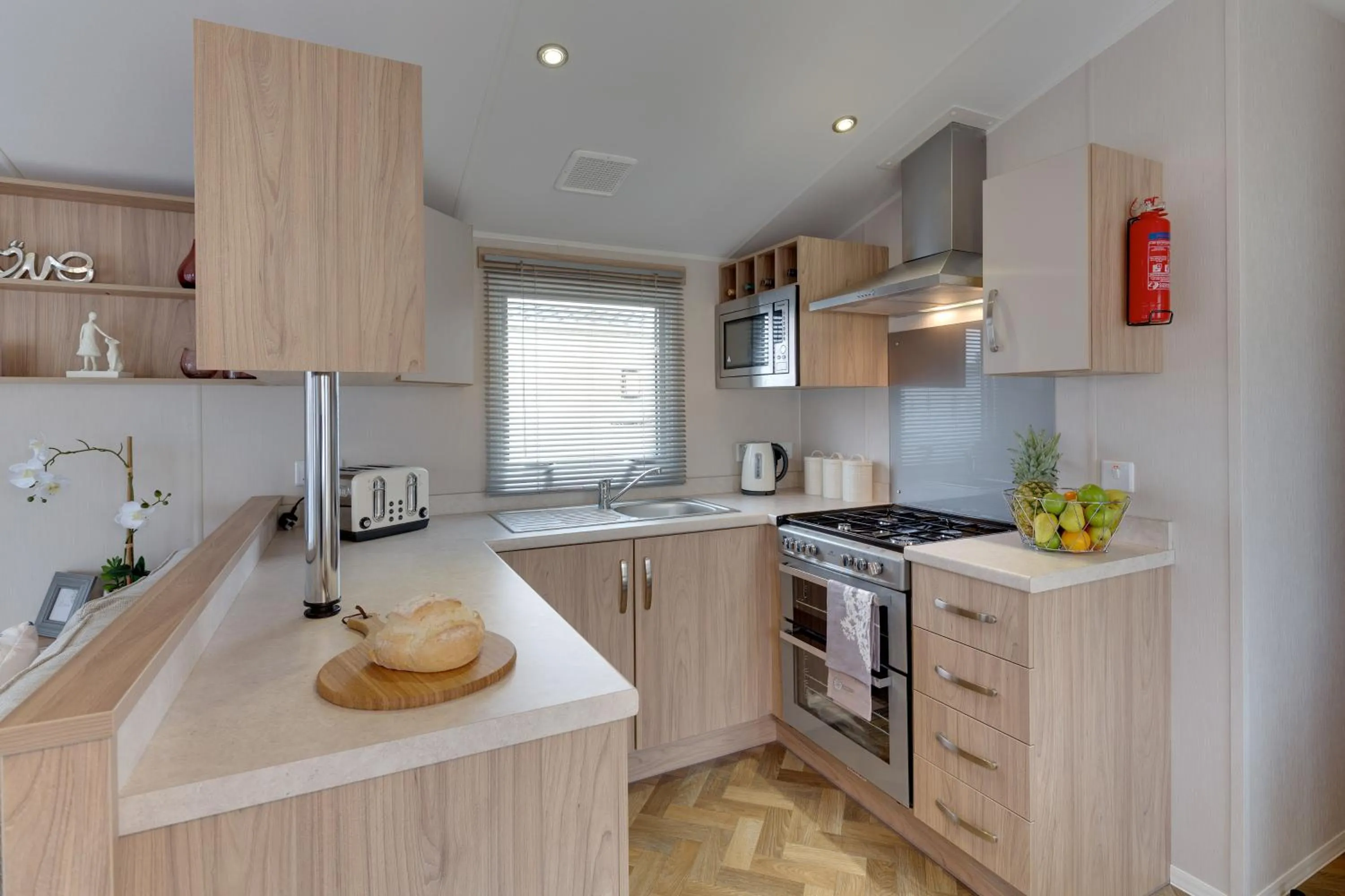 Kitchen or kitchenette in The Lakes Rookley Holiday Park