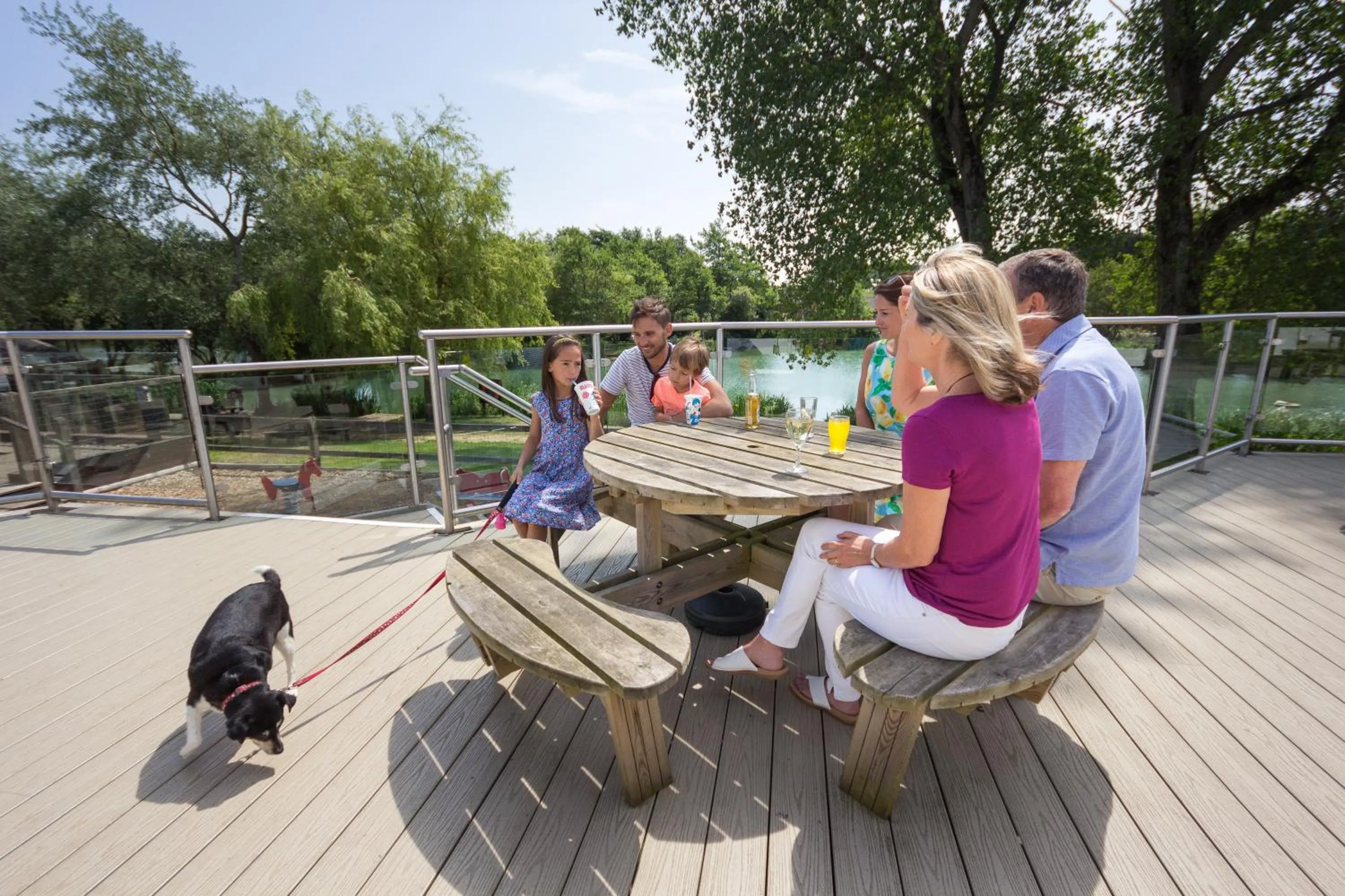 Restaurant/places to eat in The Lakes Rookley Holiday Park