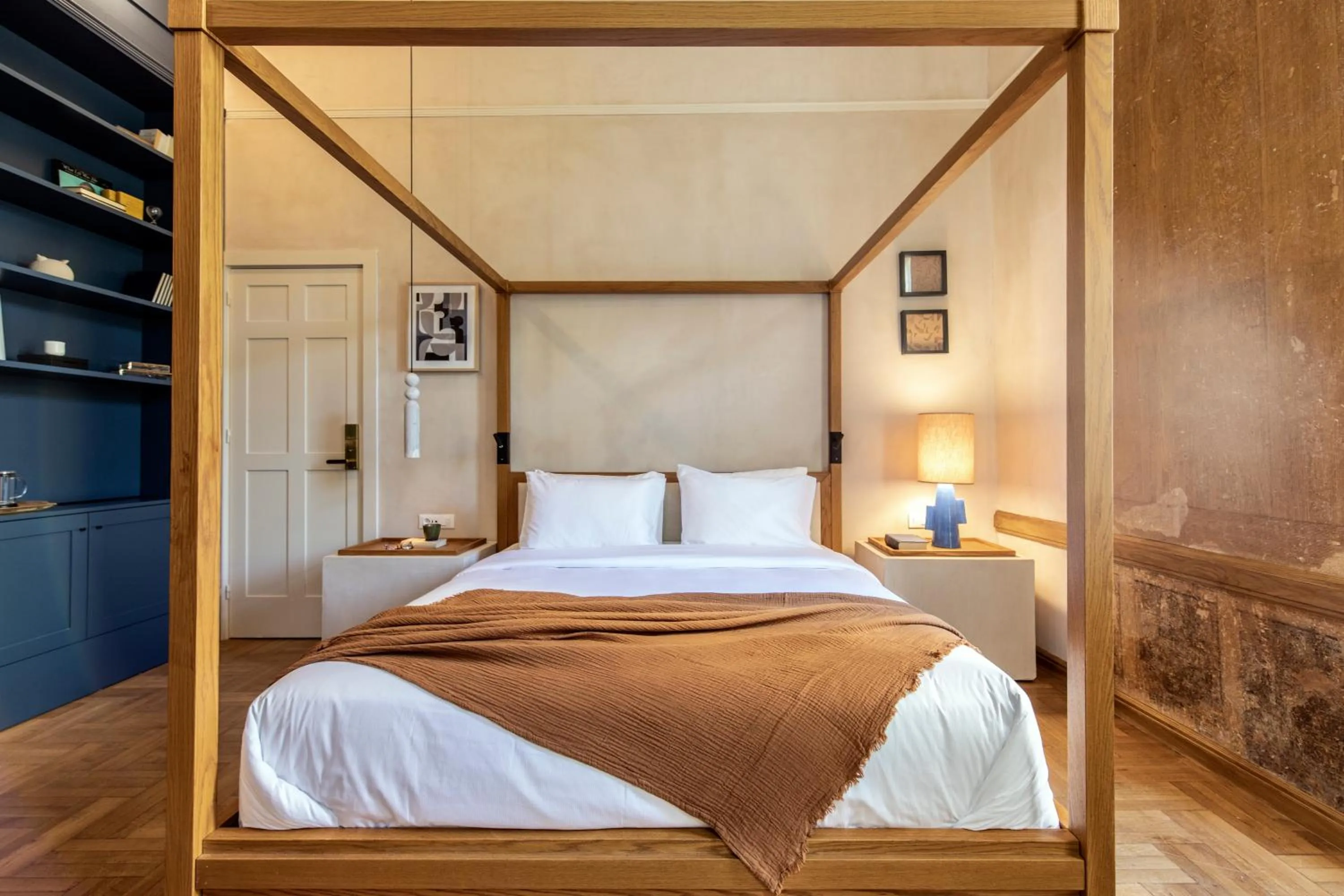 Bed in Monsieur Didot