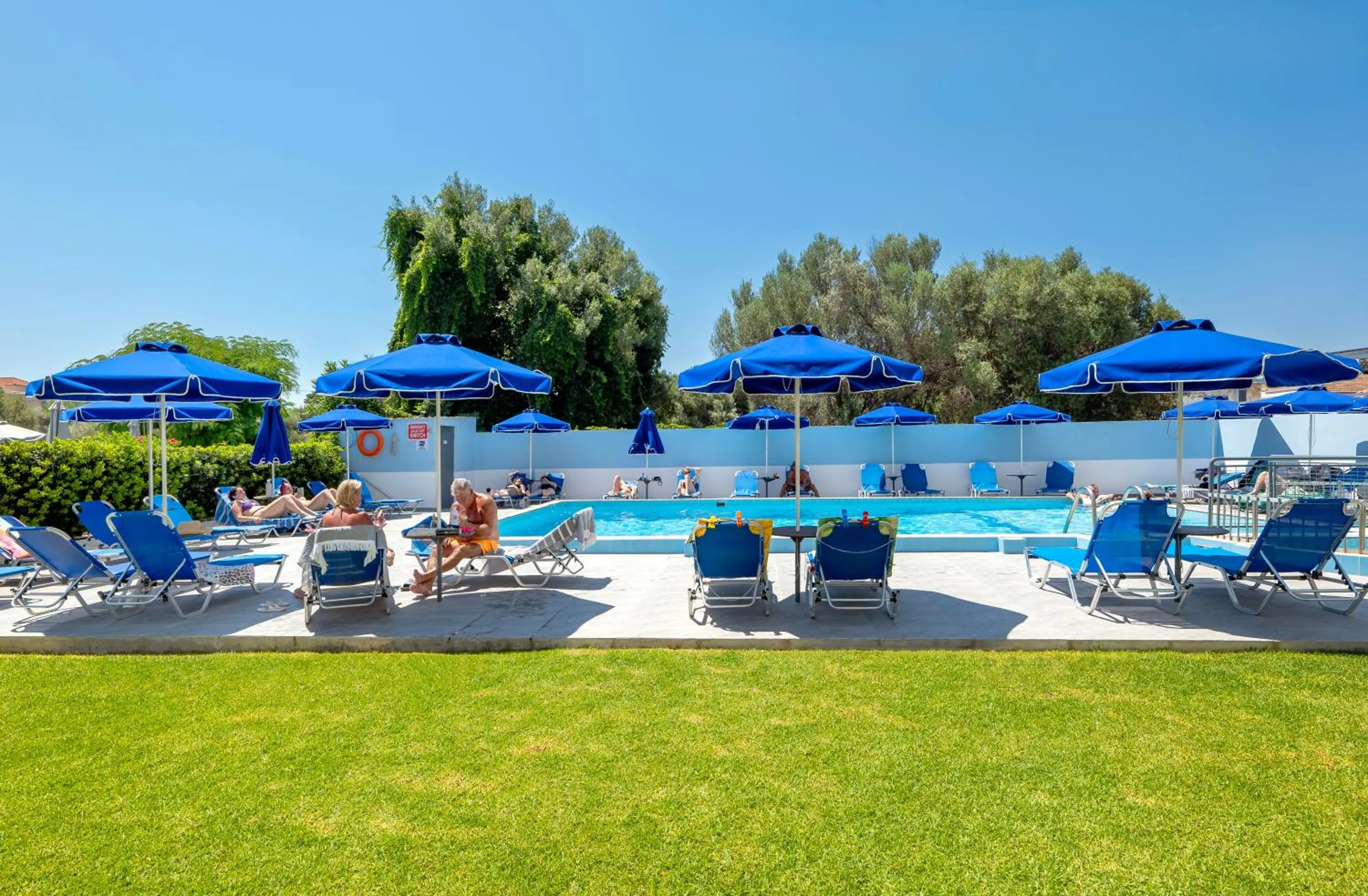 Swimming pool in Anixis Hotel & Apartments