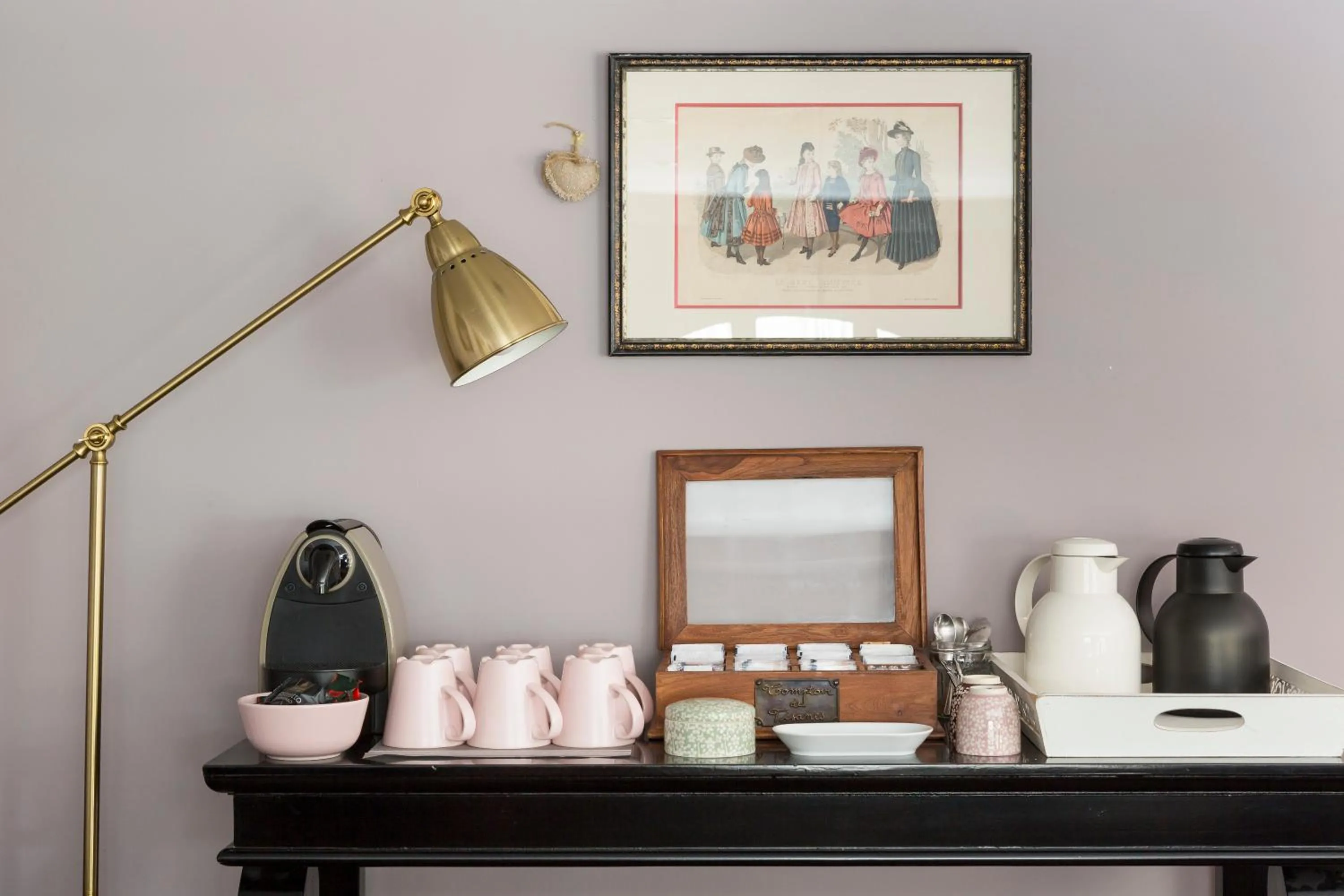 Coffee/tea facilities in Logis Maison Vauban - Hotel St Malo
