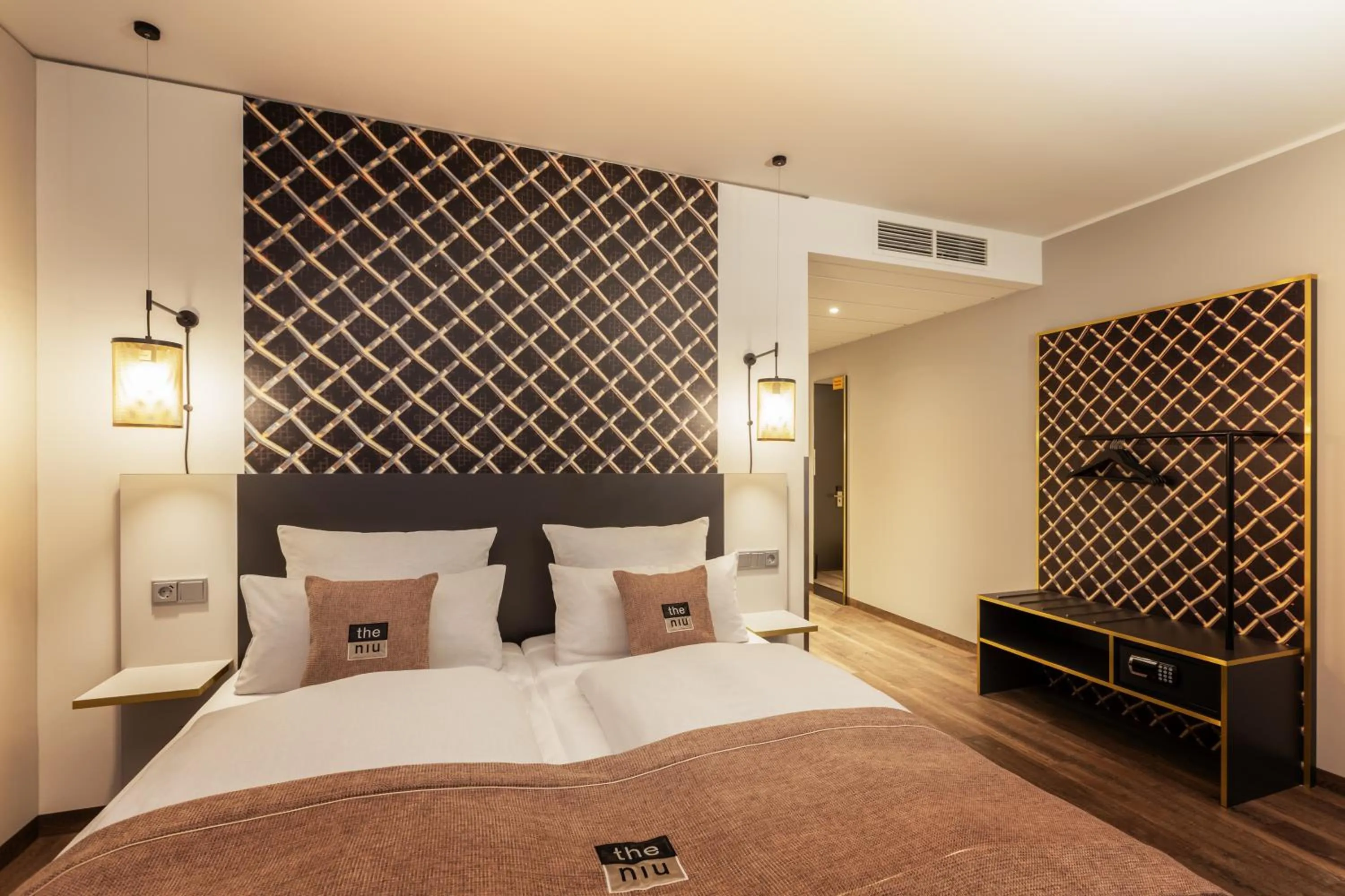 Living room, Bed in Holiday Inn - the niu, Mesh Stuttgart Messe by IHG