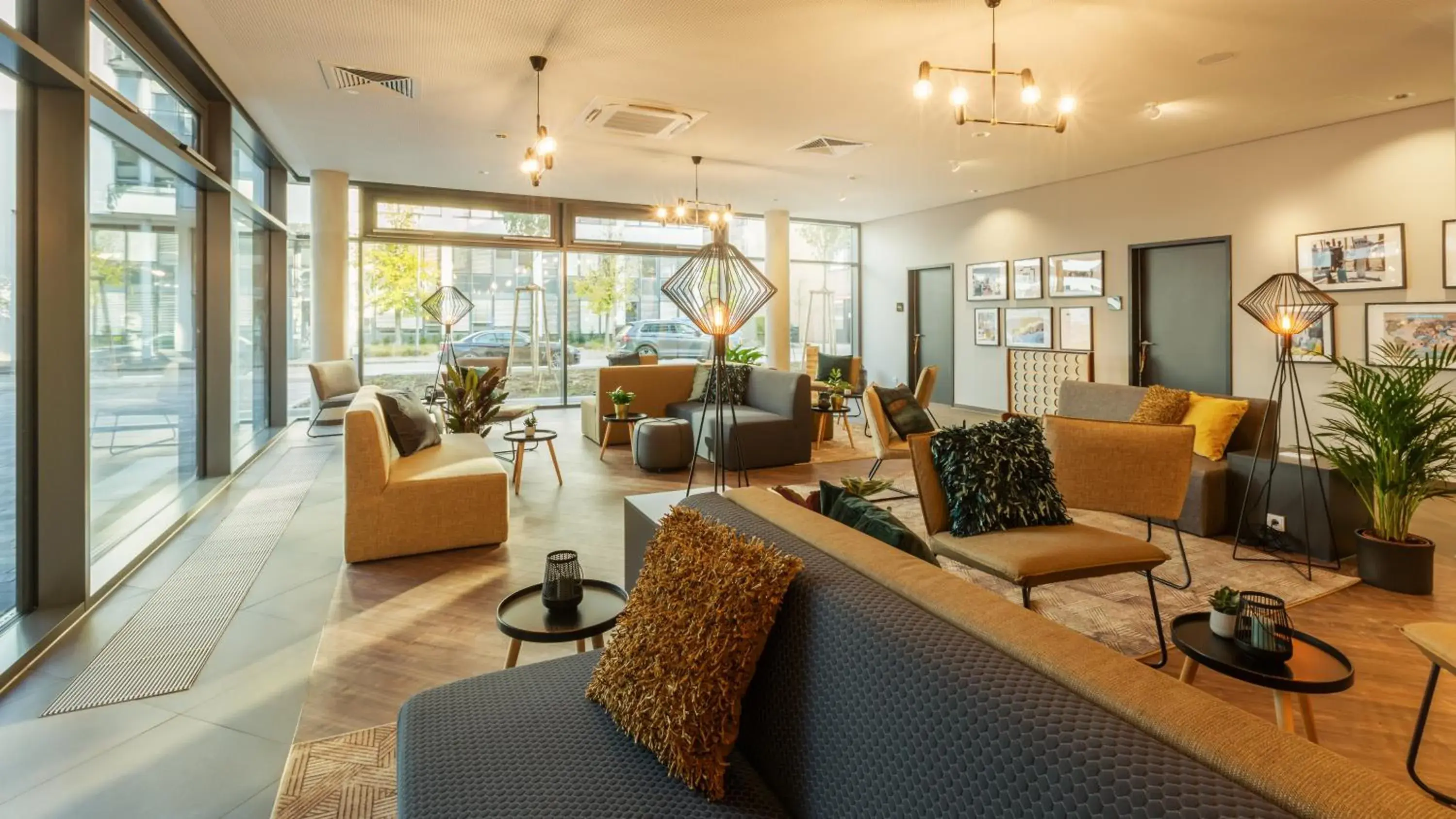 Lobby or reception in Holiday Inn - the niu, Mesh Stuttgart Messe by IHG Lobby or reception in Holiday Inn - the niu, Mesh Stuttgart Messe by IHG