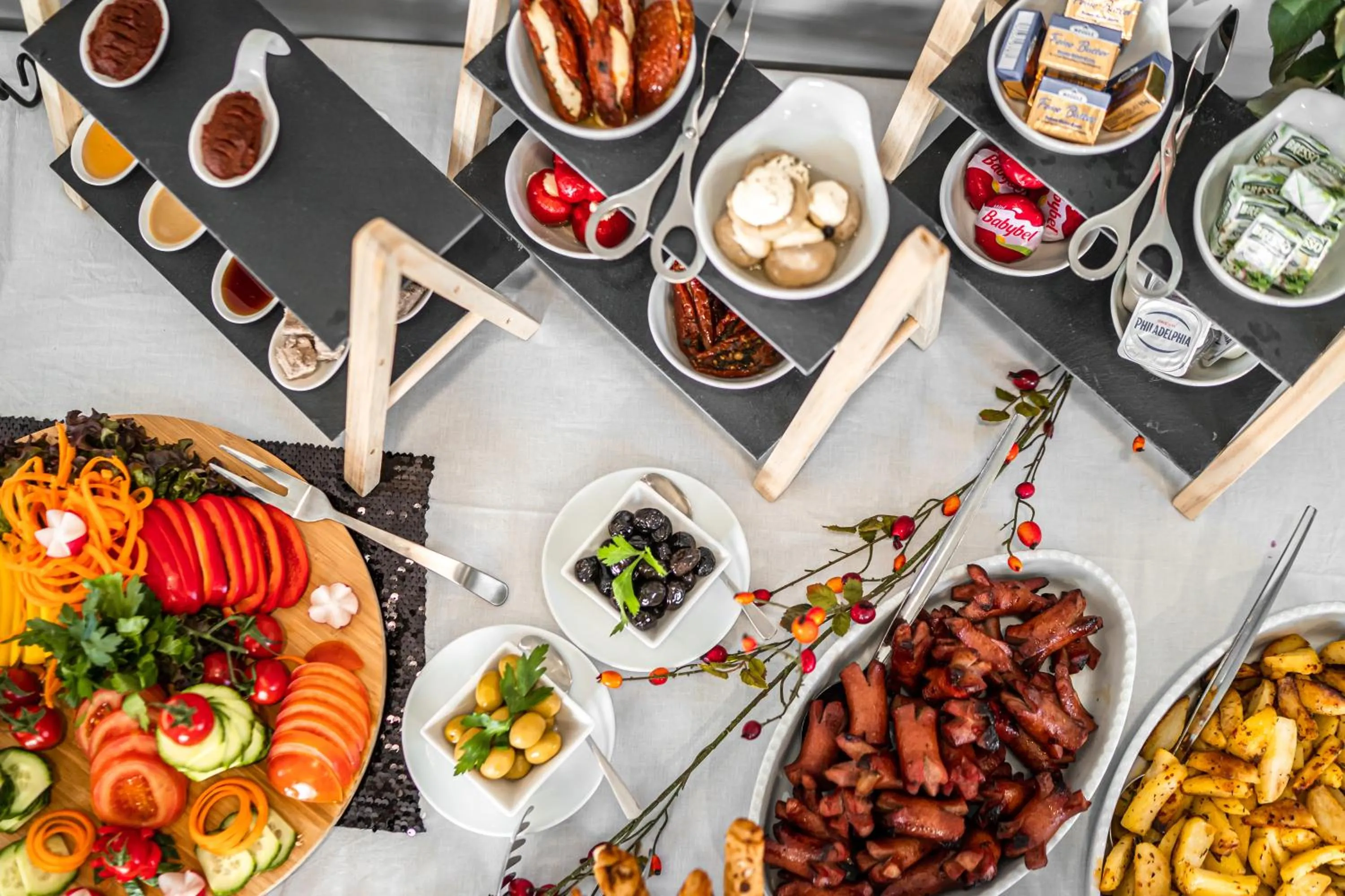 Breakfast in EE Hotel