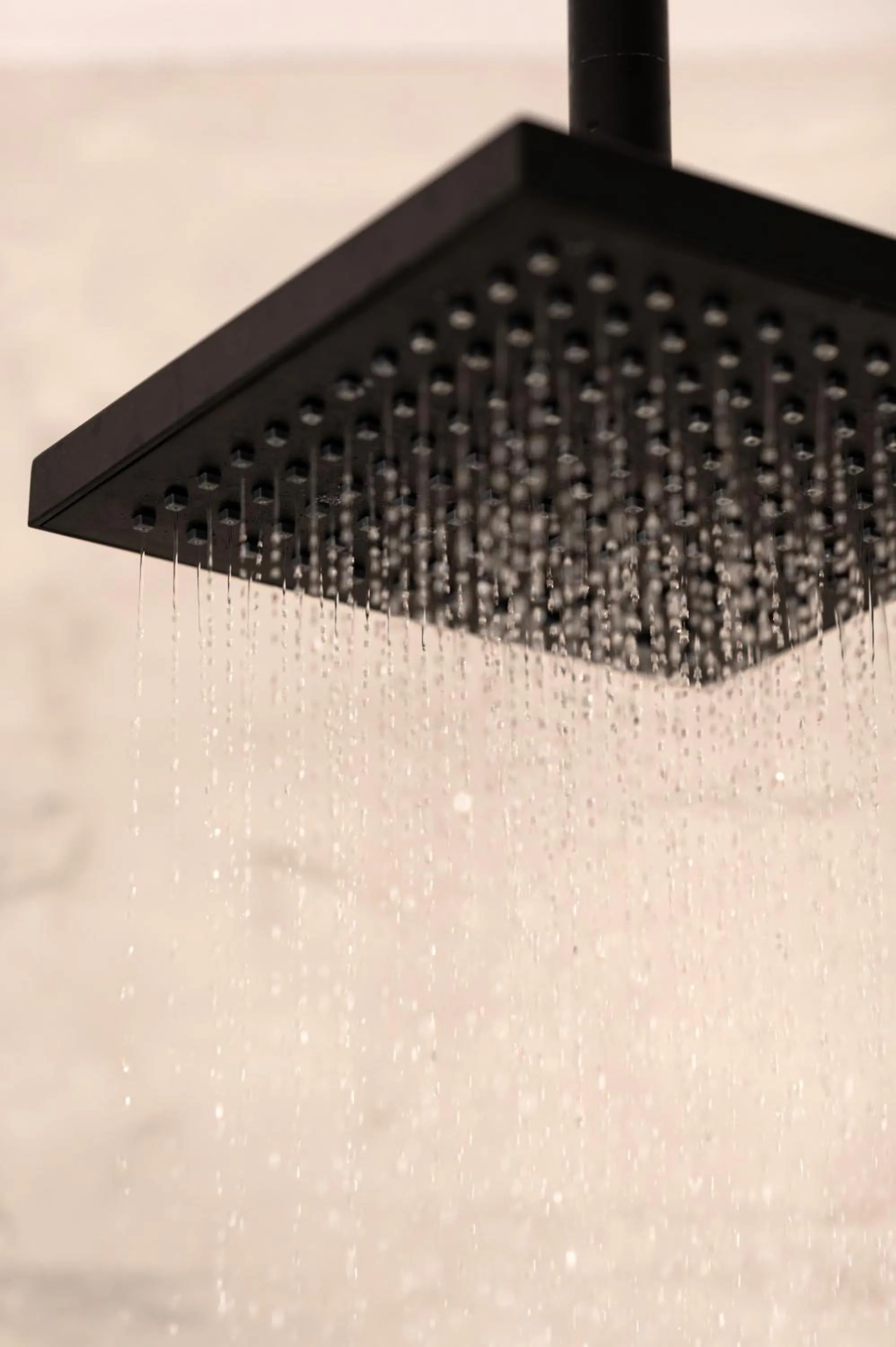 Shower in Villa Anemomilos Perissa