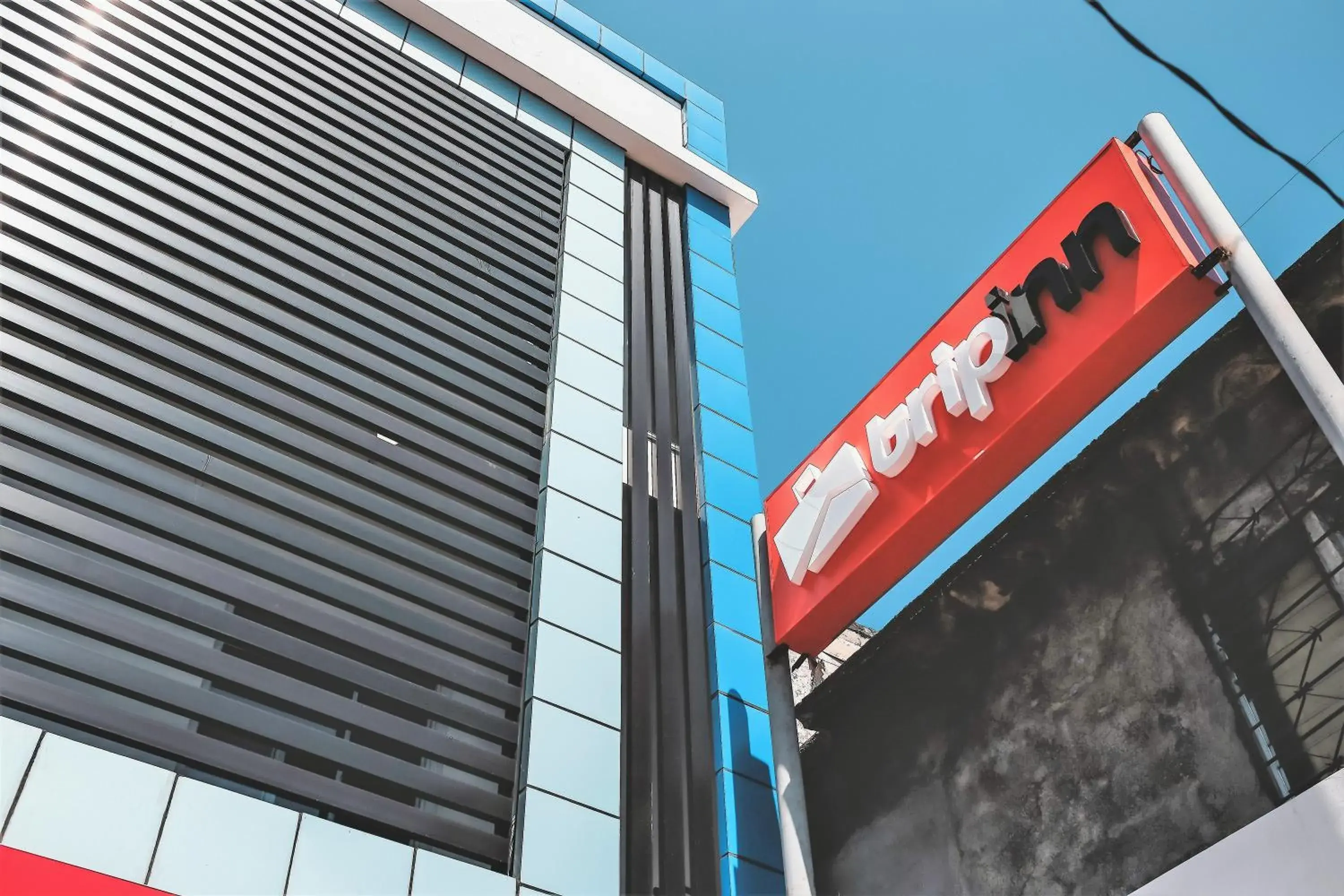 Property building in Trip Inn Legazpi City near Airport Property building in Trip Inn Legazpi City near Airport