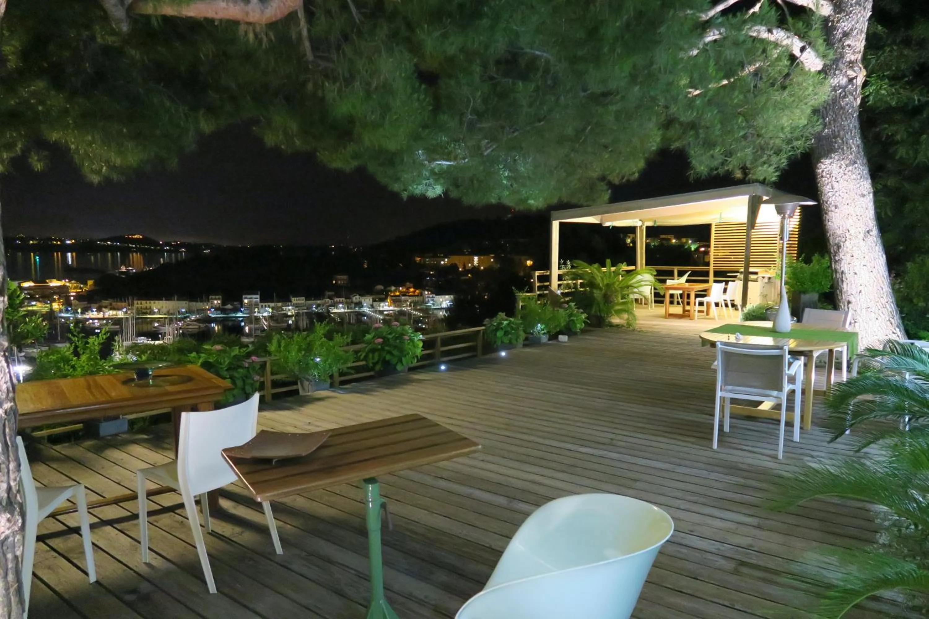 Night in Home6