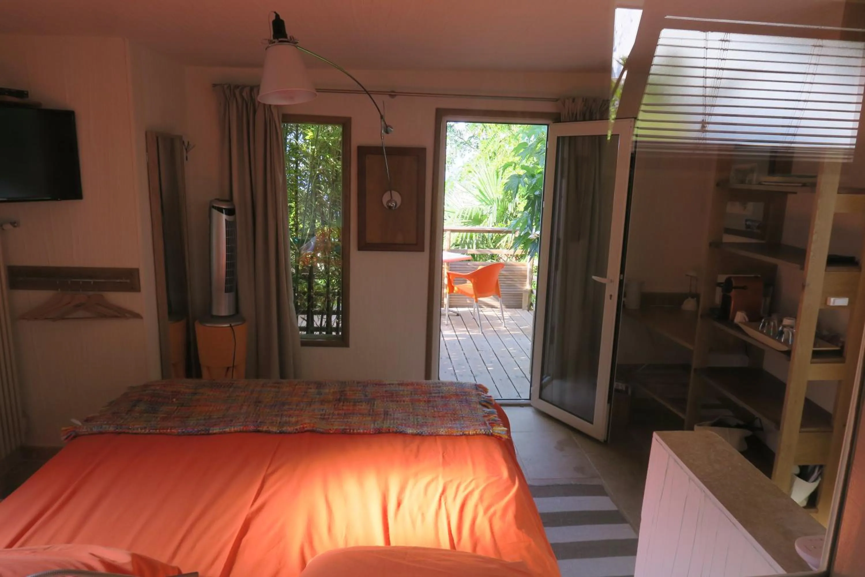 Coffee/tea facilities, Bed in Home6