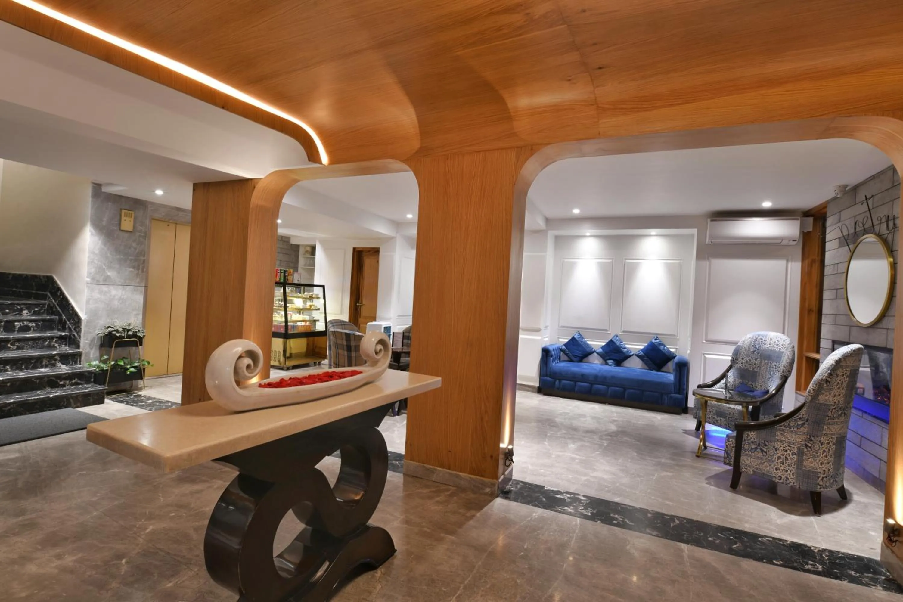 Seating area in The Cedar Grand Hotel and Spa